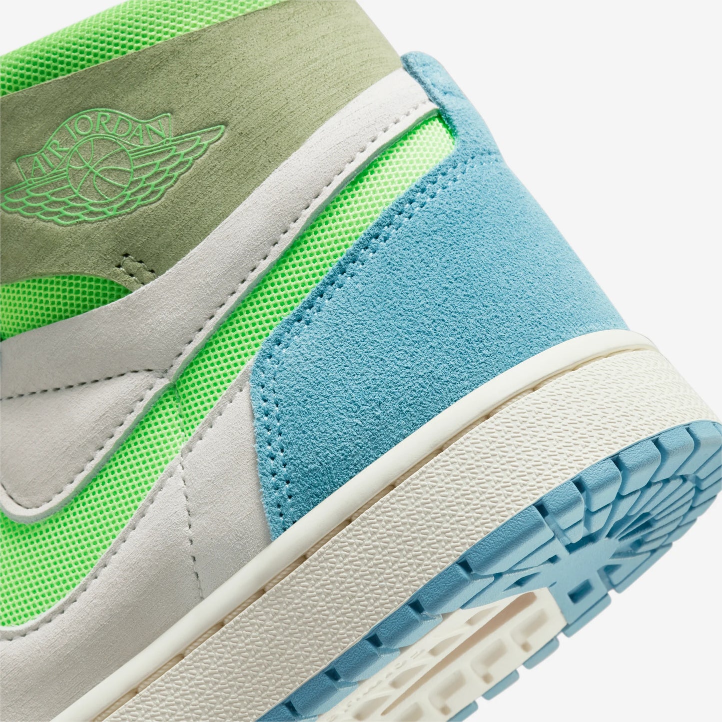 Jordan 1 High Zoom Air CMFT 2 University Blue Volt (Women's)