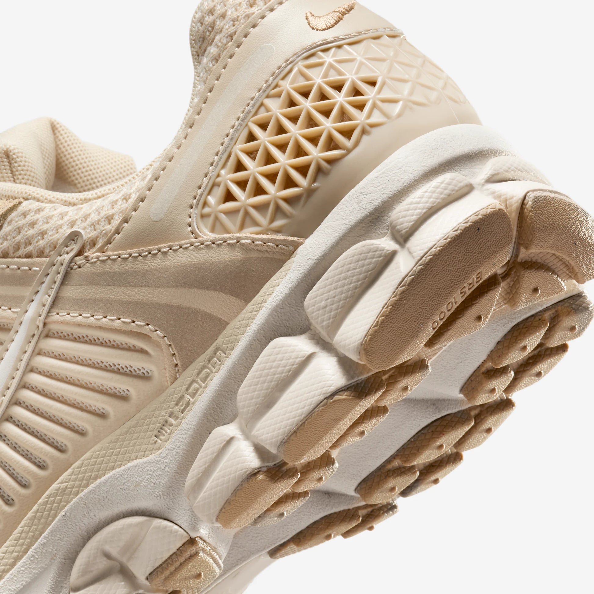 Nike Zoom Vomero 5 Phantom Sand Drift (Women's)