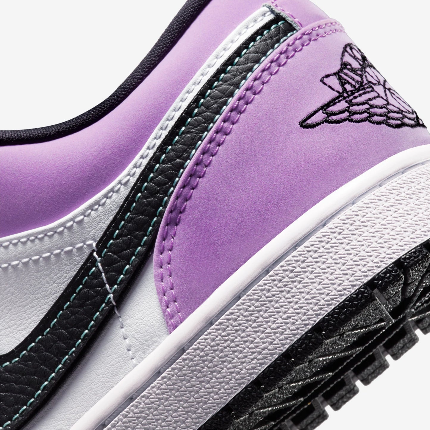 Jordan 1 Low SE Violet Shock White Black