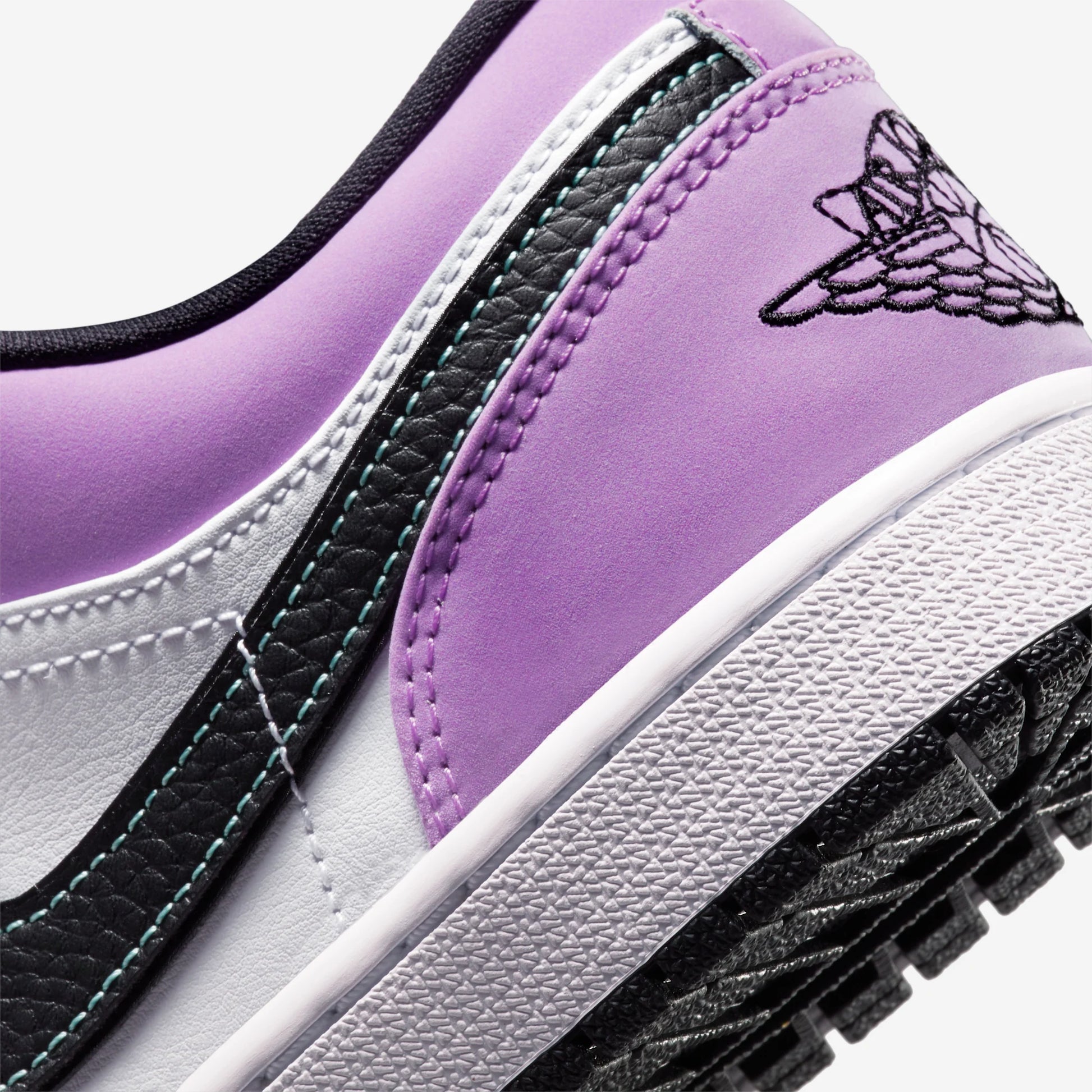 Jordan 1 Low SE Violet Shock White Black