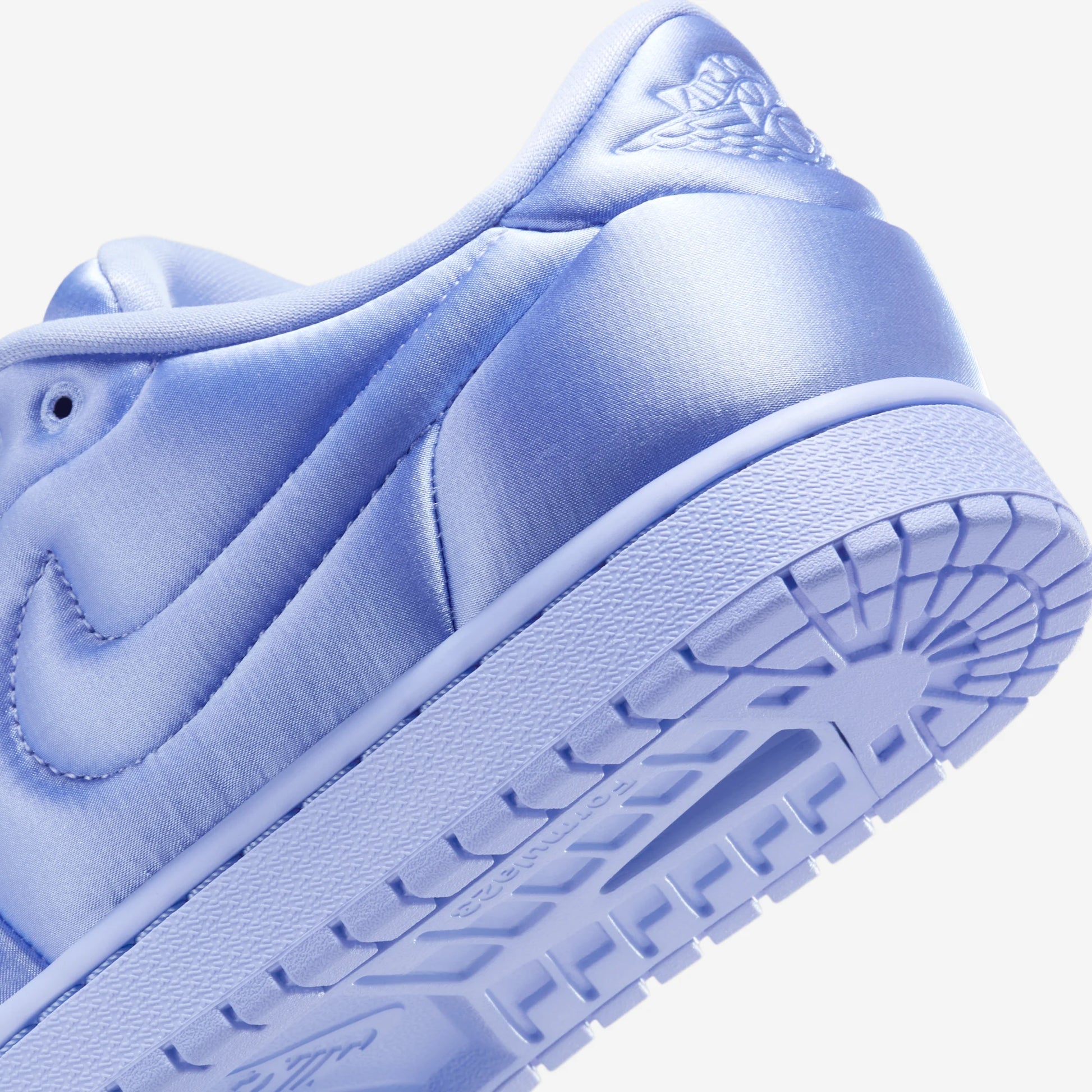 Jordan 1 Low Method of Make Satin Aluminum (Women's)
