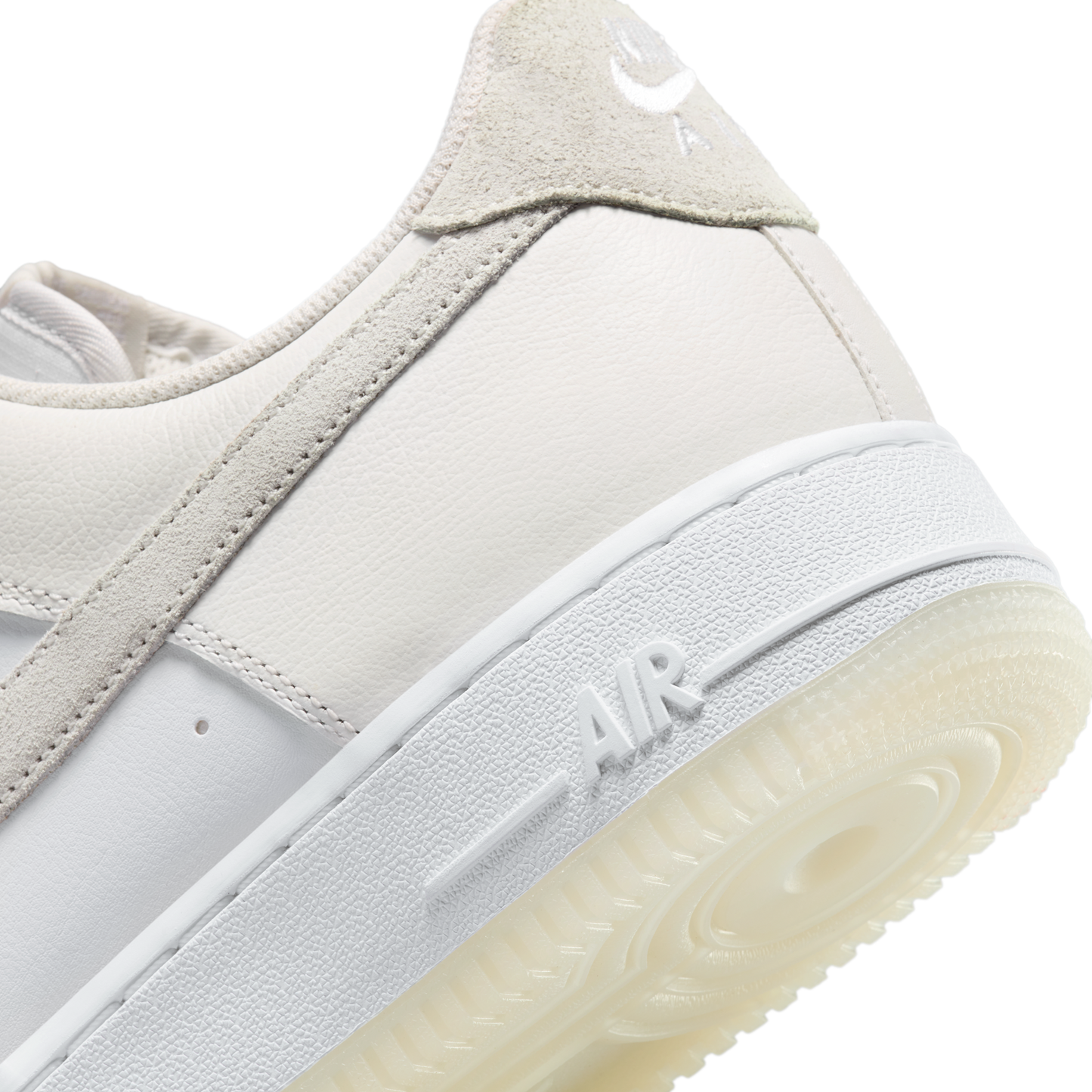 Nike Air Force 1 Low '07 LV8 Summit White Phantom