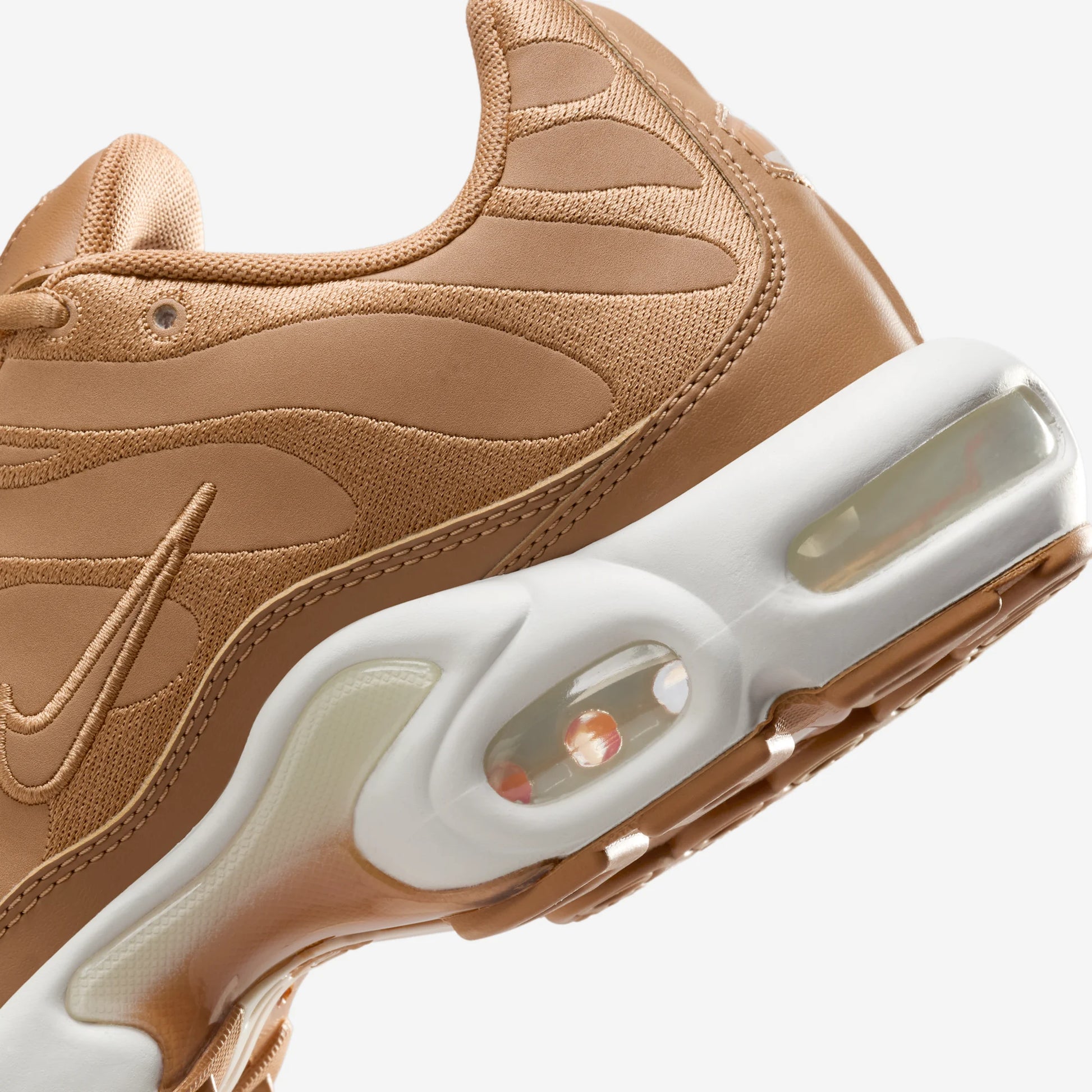Nike Air Max Plus Flax Sail