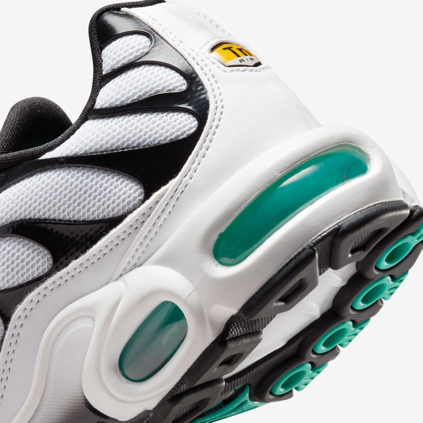 Nike Air Max Plus atmos White Hyper Jade