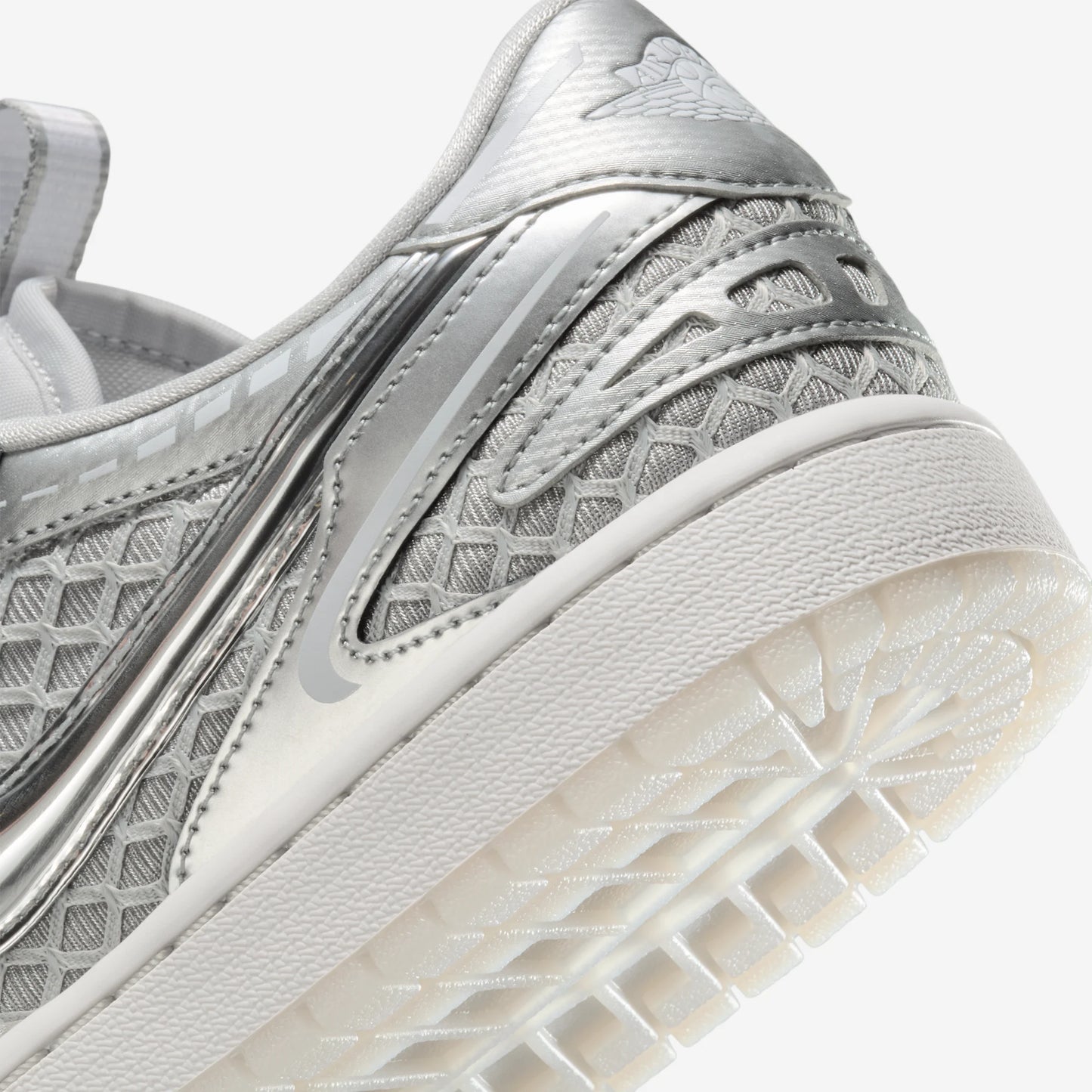 Jordan 1 Low Method of Make V3 Metallic Silver (Women's)