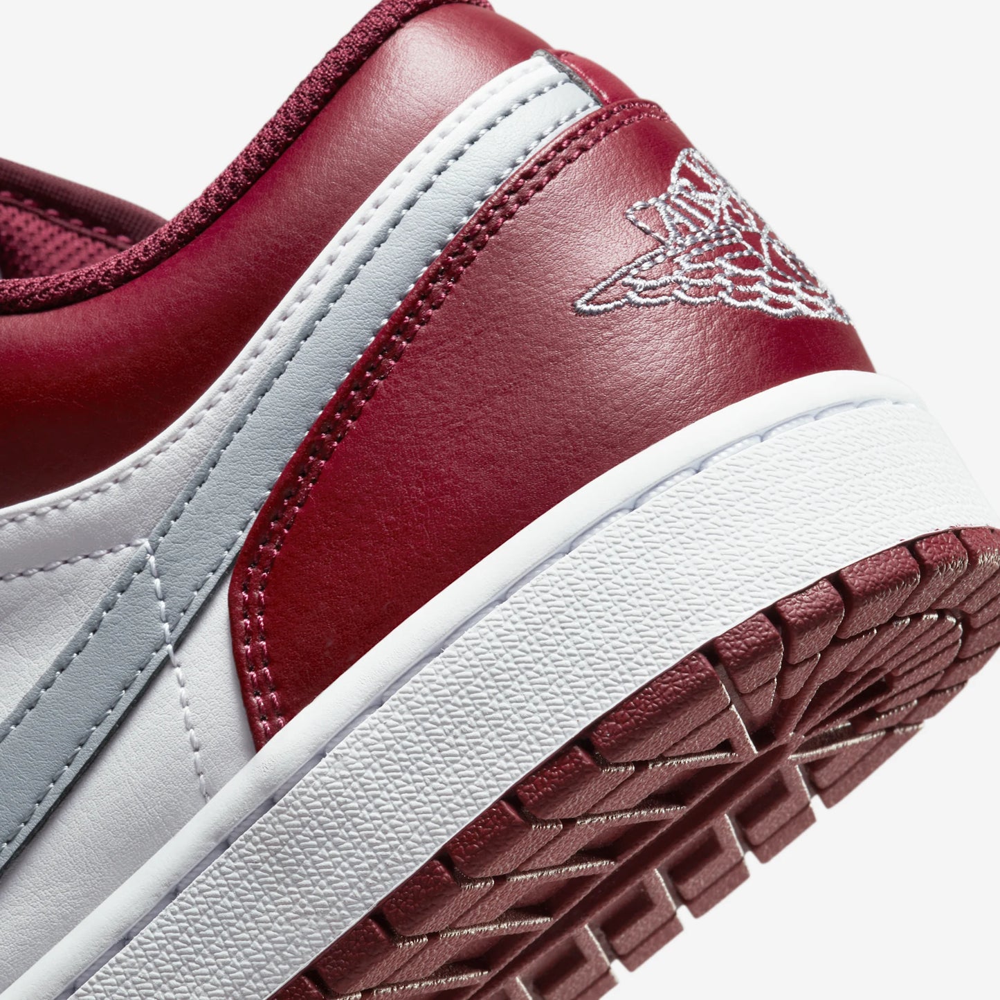 Jordan 1 Low White Bordeaux