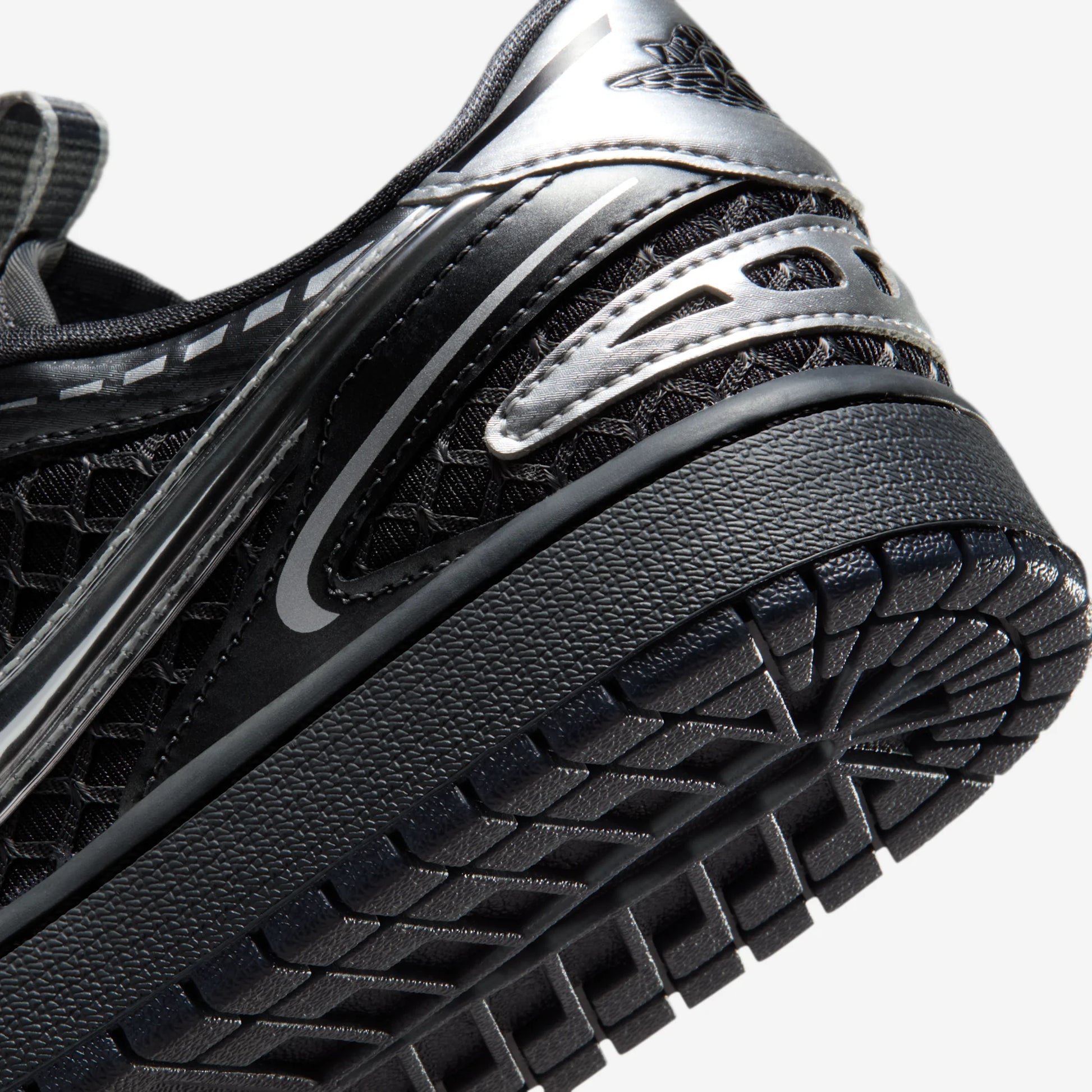 Jordan 1 Low Method of Make V3 Black Metallic Silver (Women's)