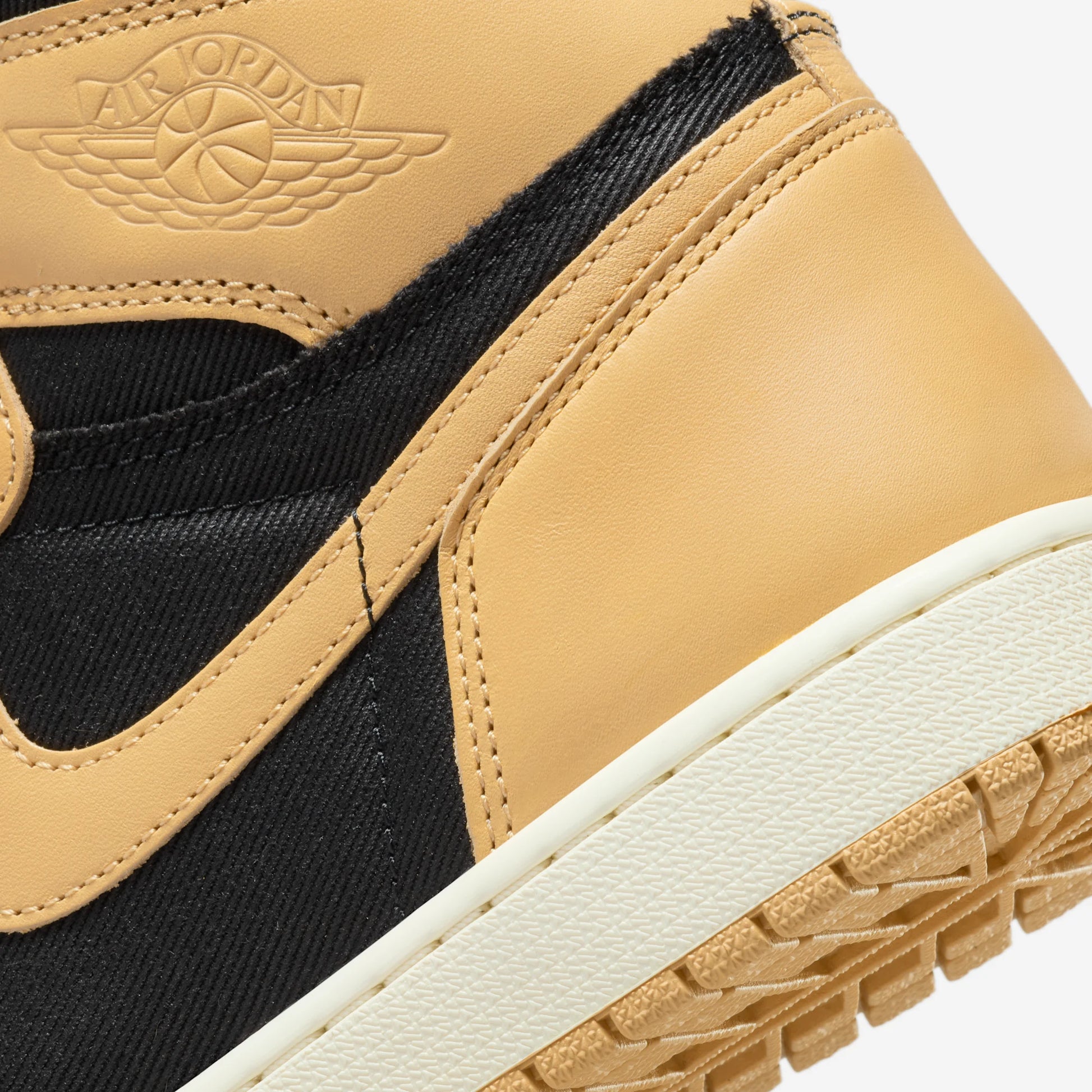 Jordan 1 Retro High OG Heirloom