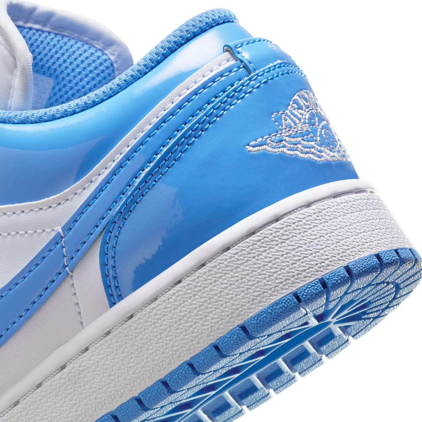 Jordan 1 Low SE Legend Blue Patent (GS)