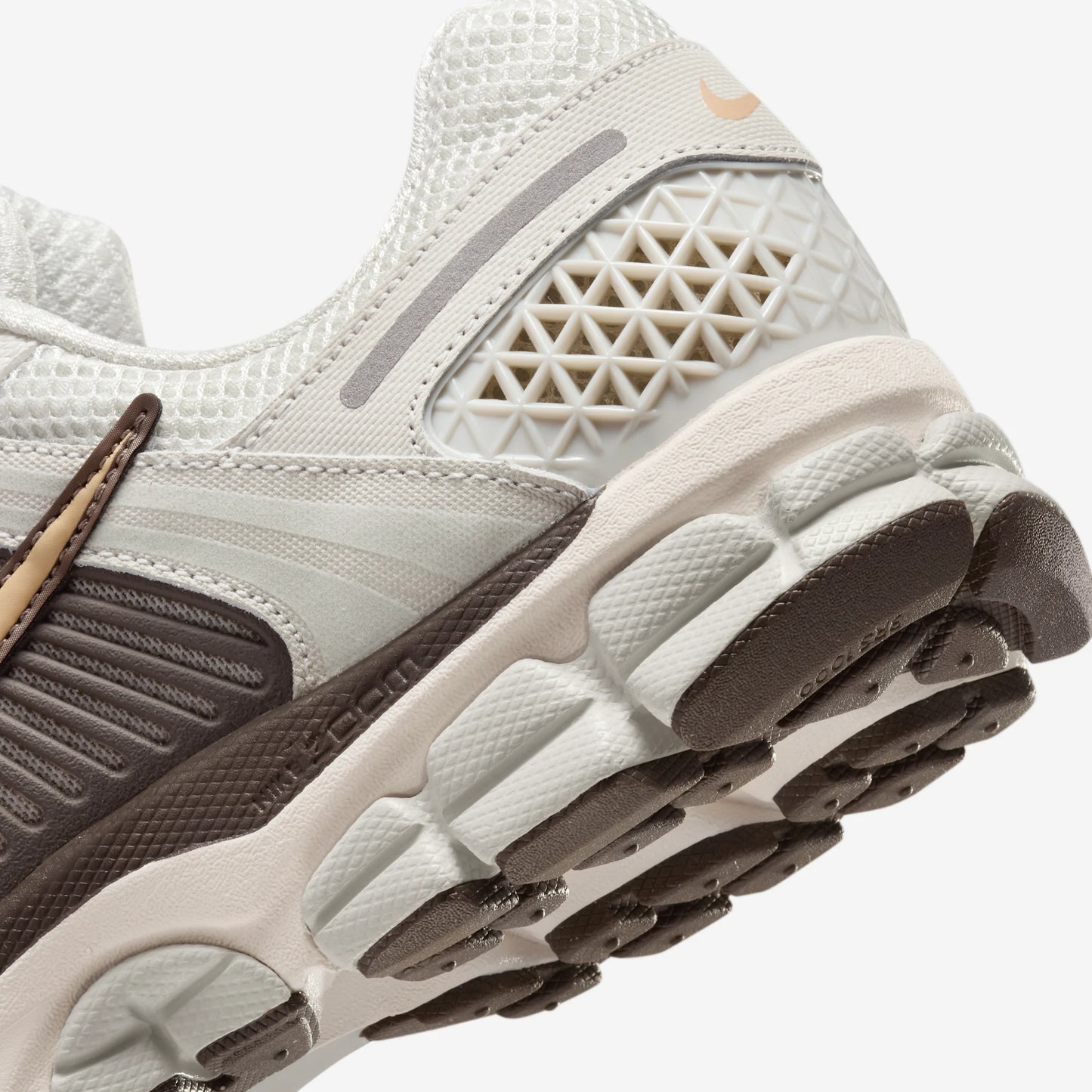 Nike Zoom Vomero 5 Light Bone Ironstone (Women's)