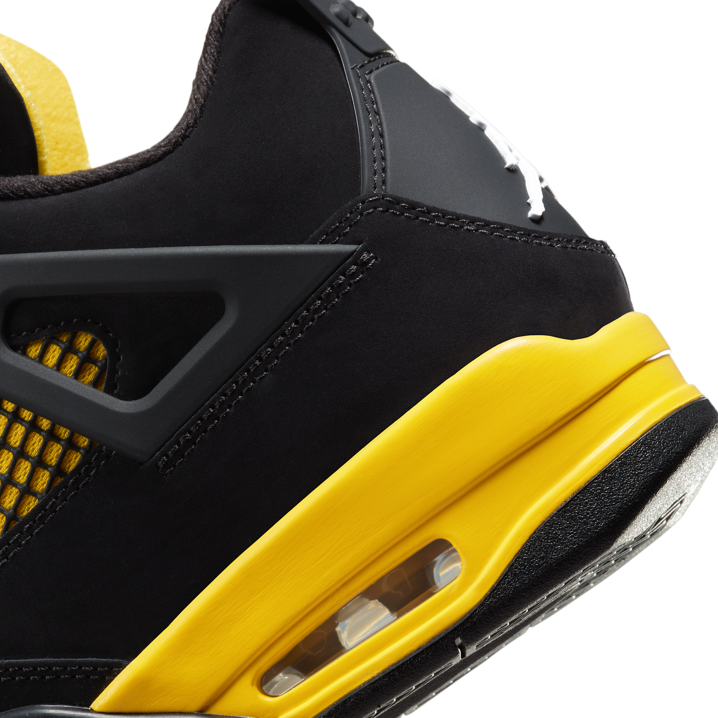 Jordan 4 Retro Thunder (2023)