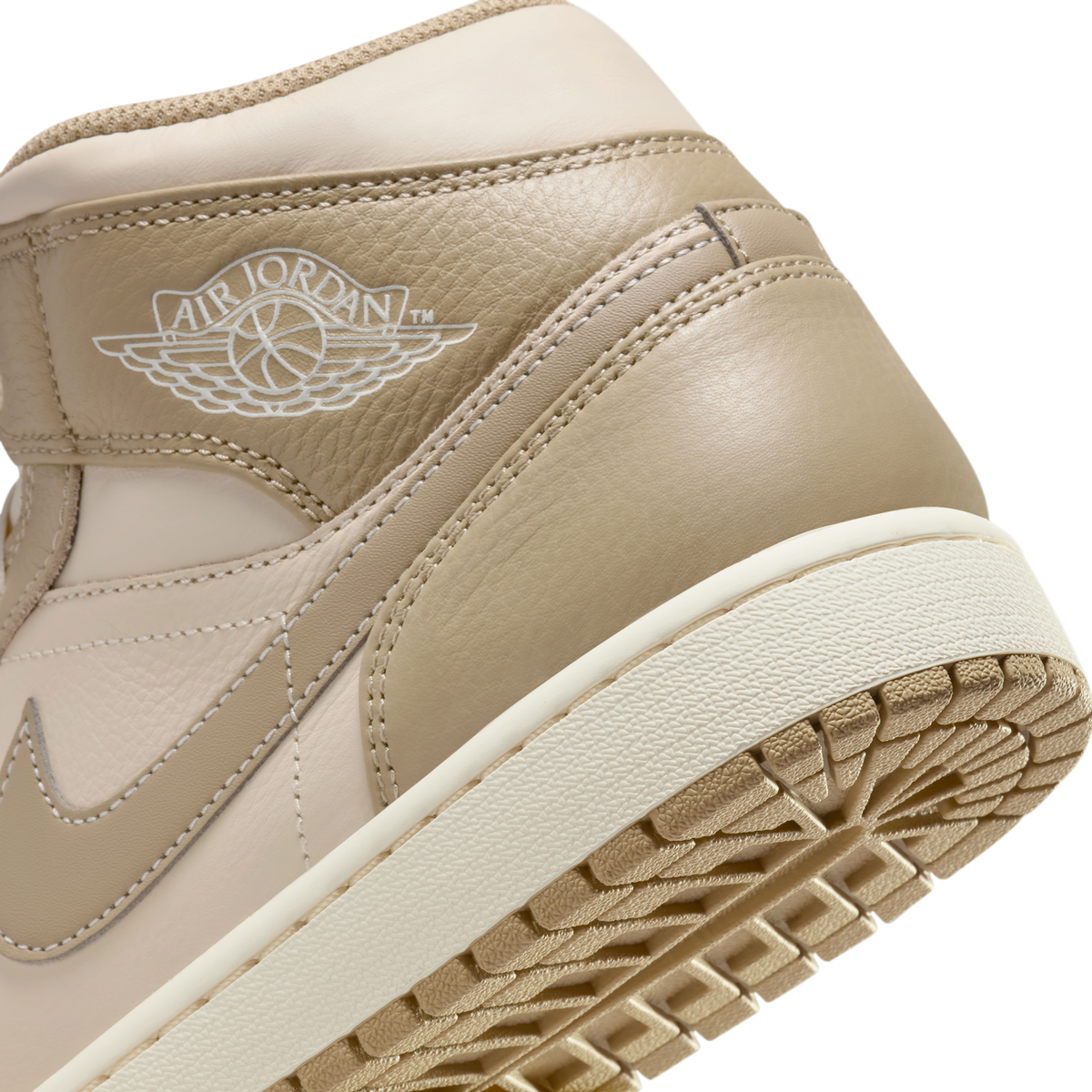 Jordan 1 Mid Legend Light Brown
