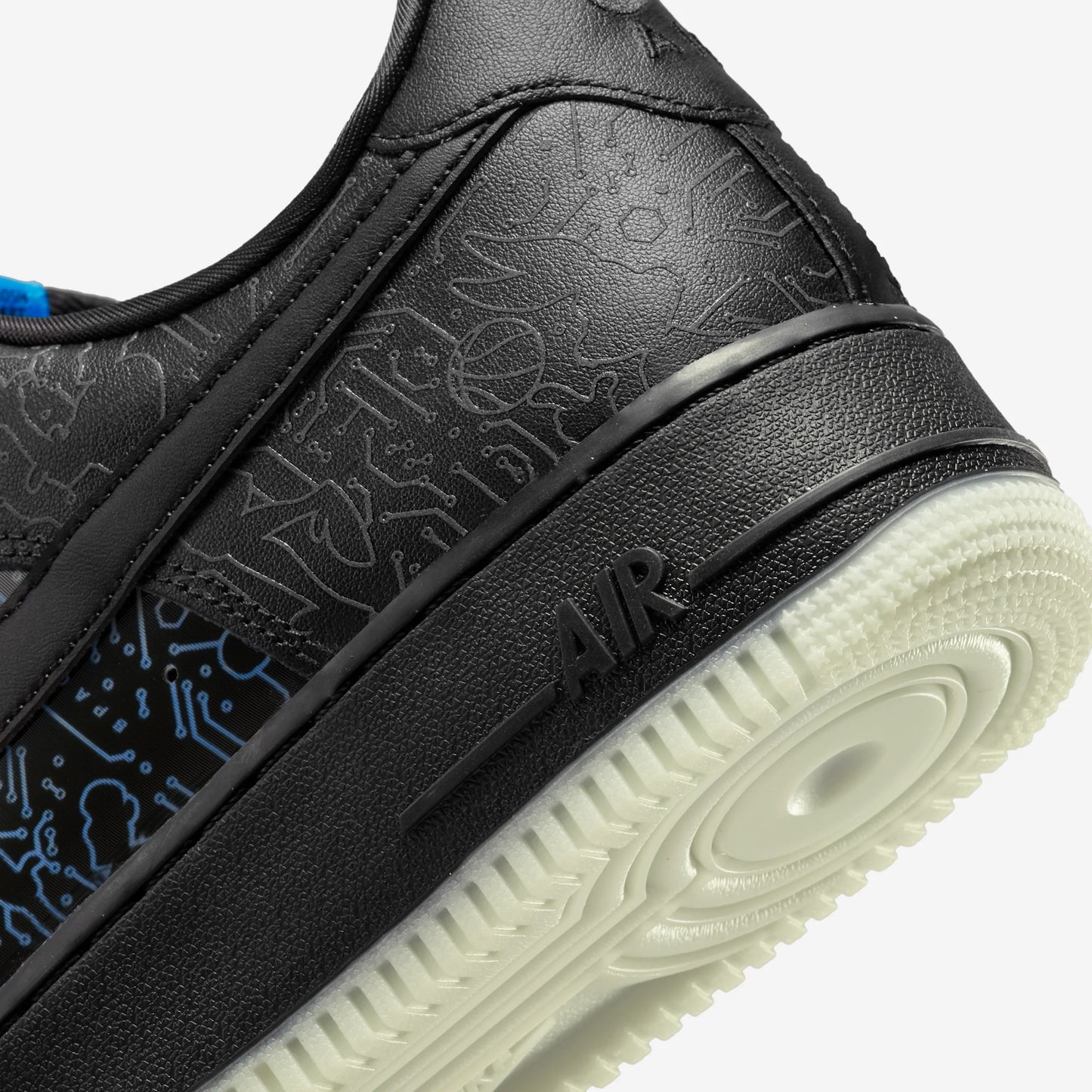 Nike Air Force 1 Low Computer Chip Space Jam