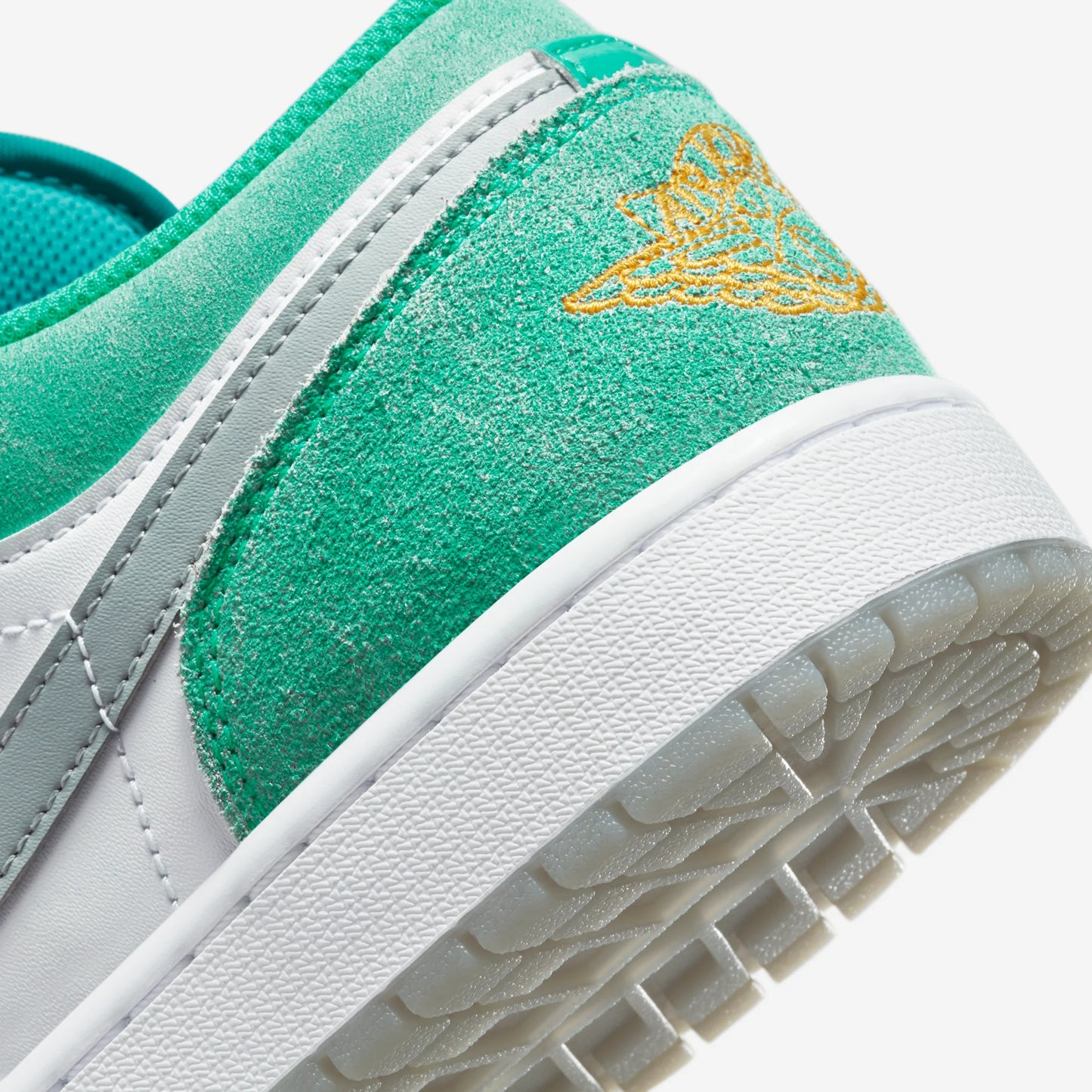 Jordan 1 Low SE New Emerald