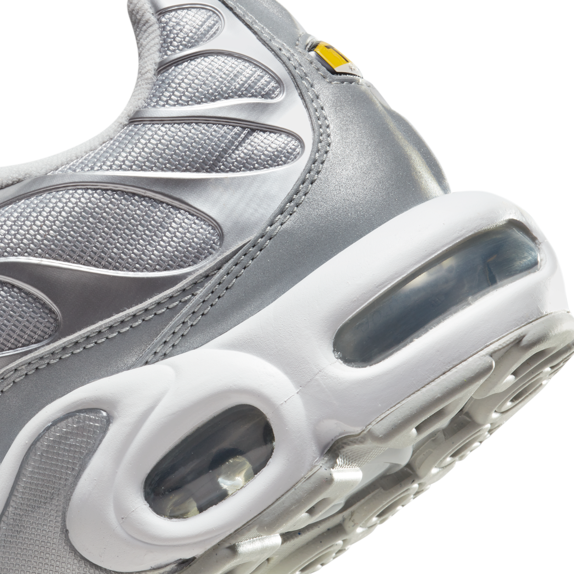 Nike Air Max Plus Metallic Silver