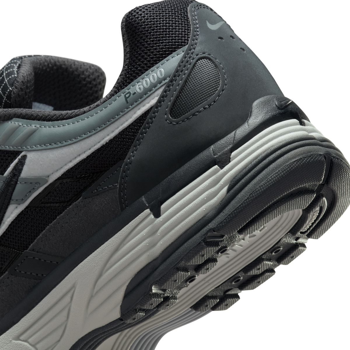 Nike P-6000 Anthracite Smoke Grey