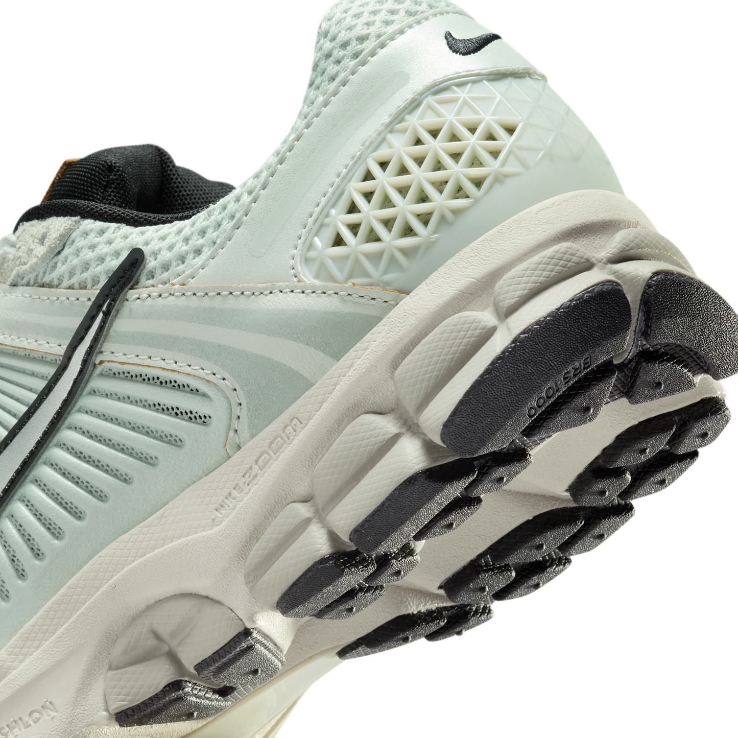 Nike Zoom Vomero 5 Light Silver Chrome (Women's)