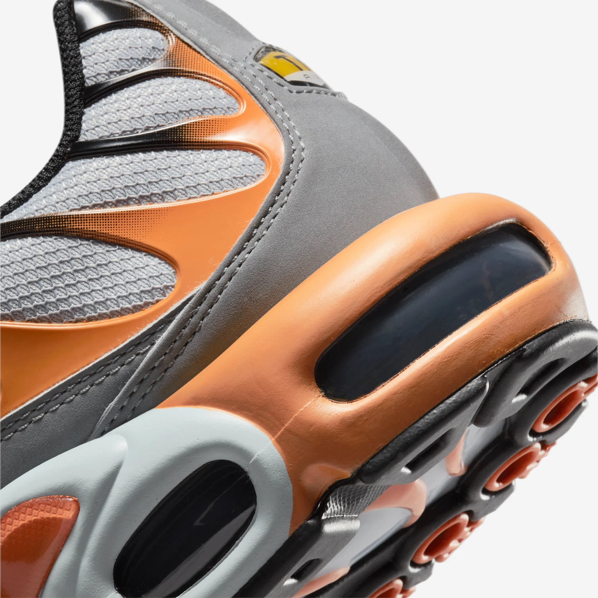 Nike Air Max Plus Grey Orange