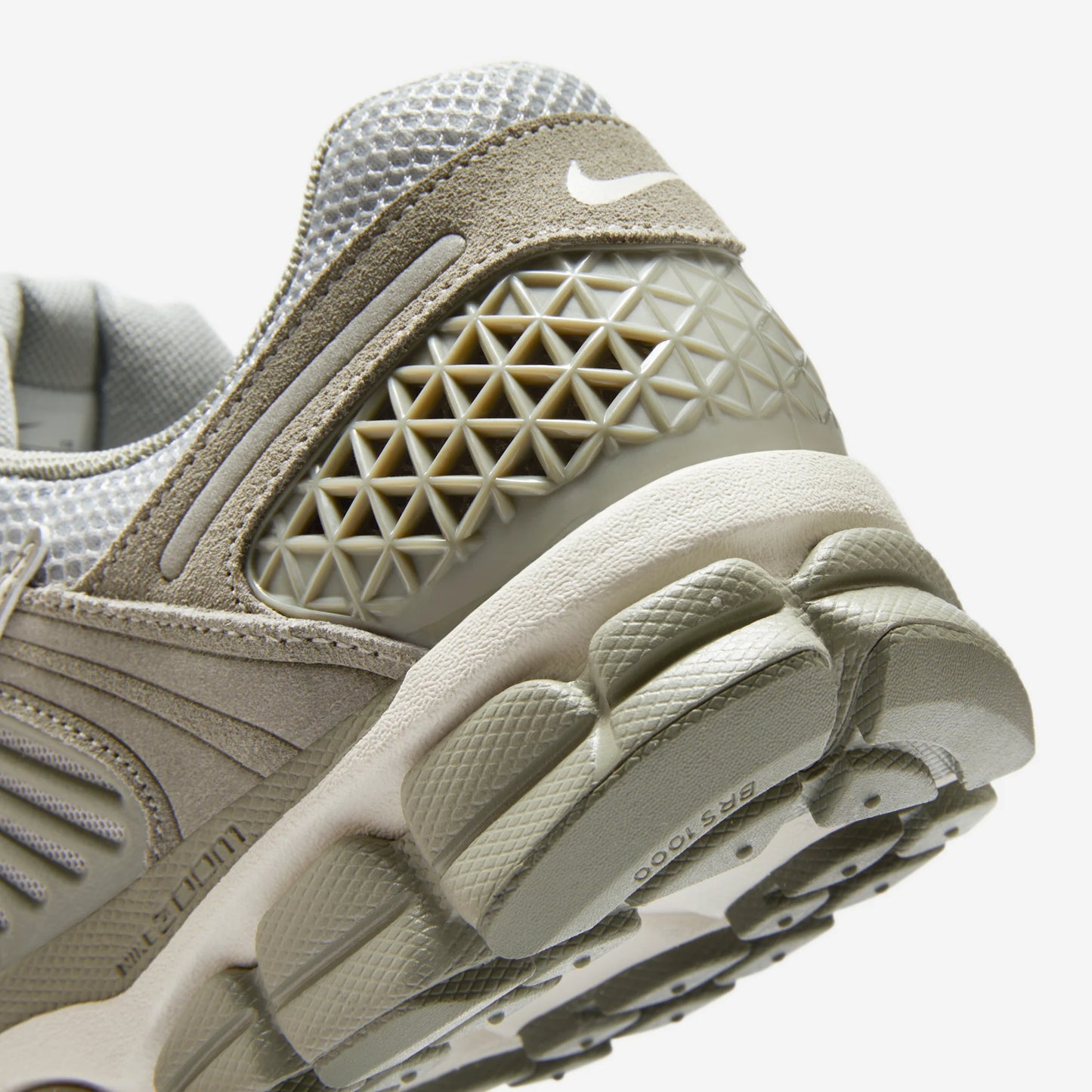 Nike Zoom Vomero 5 Dark Stucco
