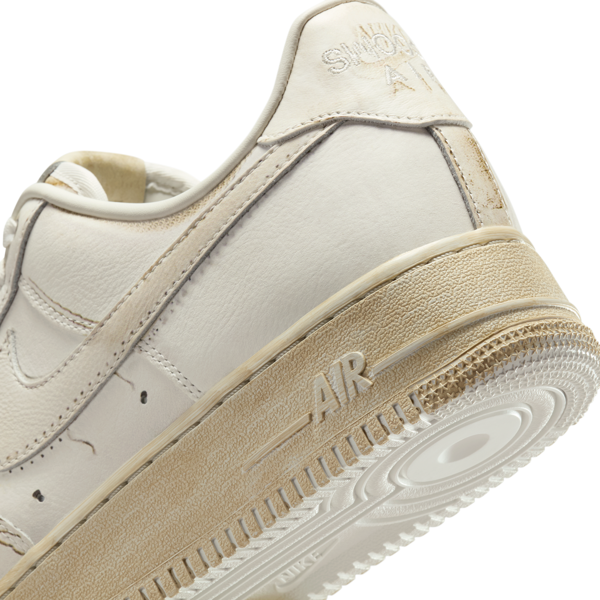 Nike Air Force 1 Low .SWOOSH Dirty Triple White