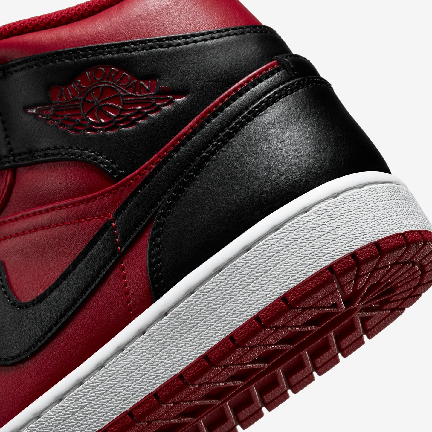 Jordan 1 Mid Reverse Bred (2021)