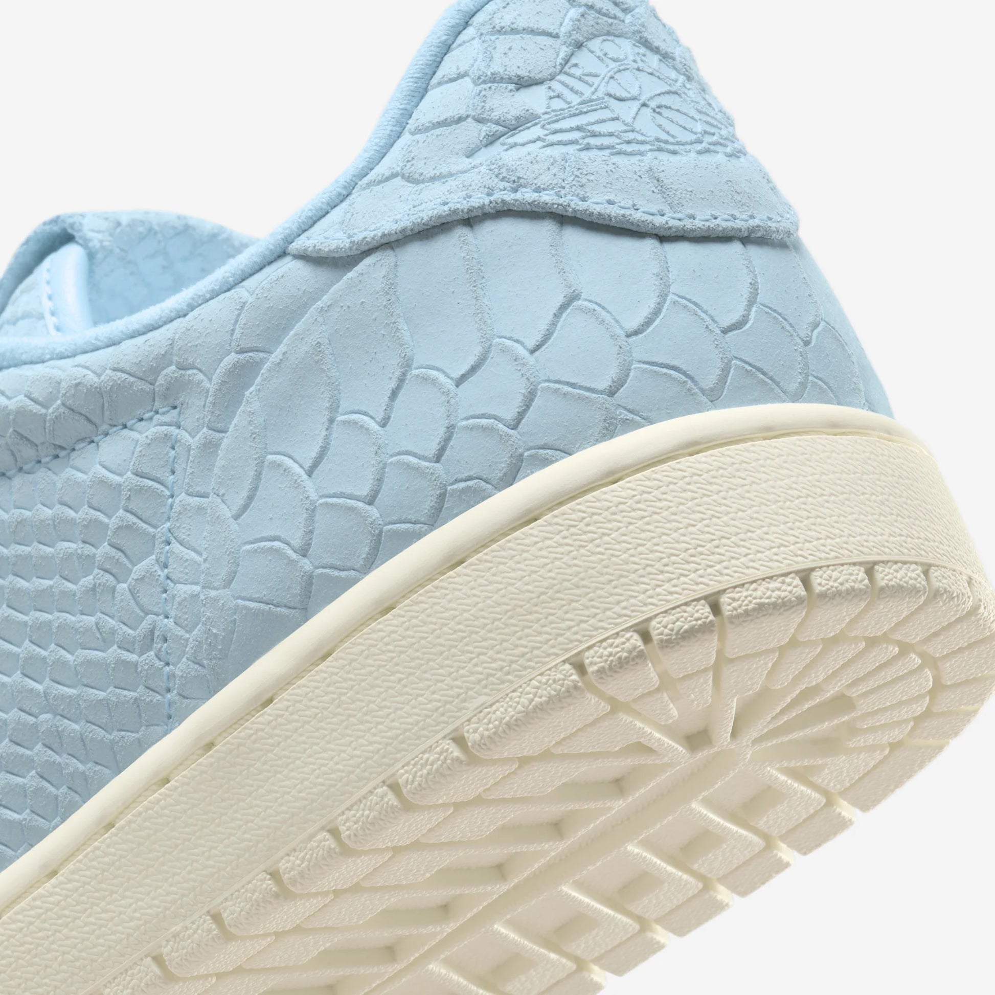 Jordan 1 Retro Low NS Ice Blue