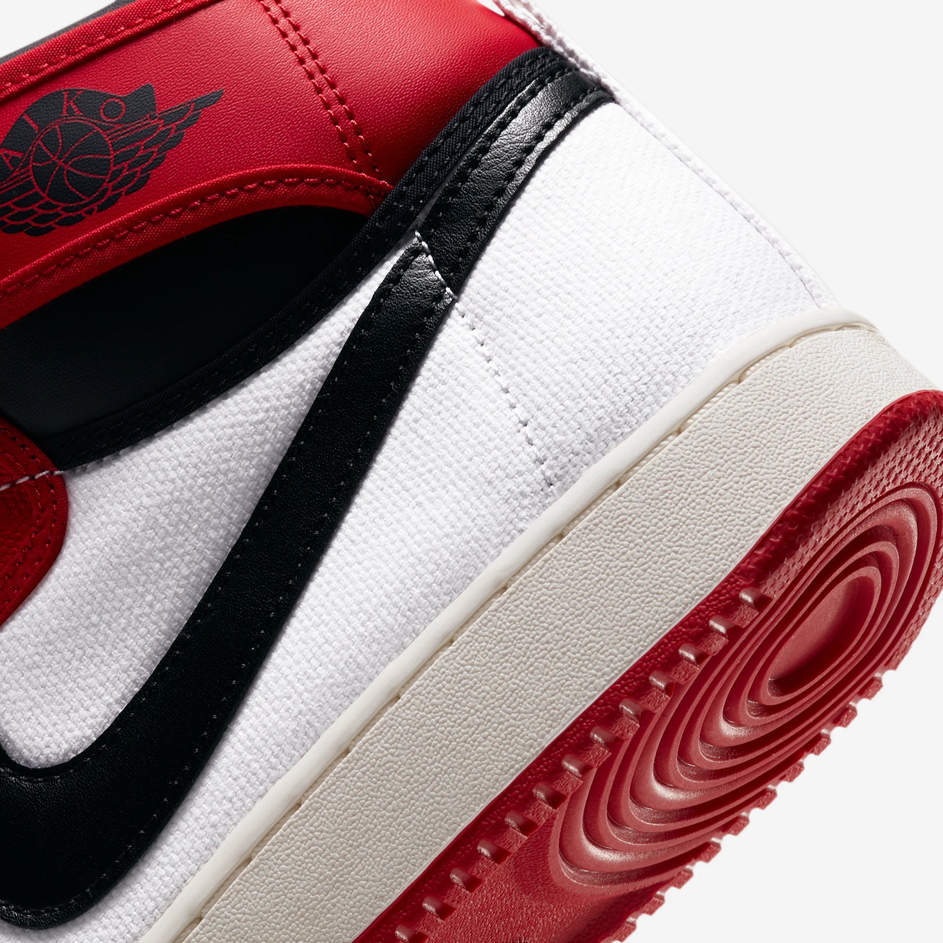 Jordan 1 Retro AJKO Chicago (2021)