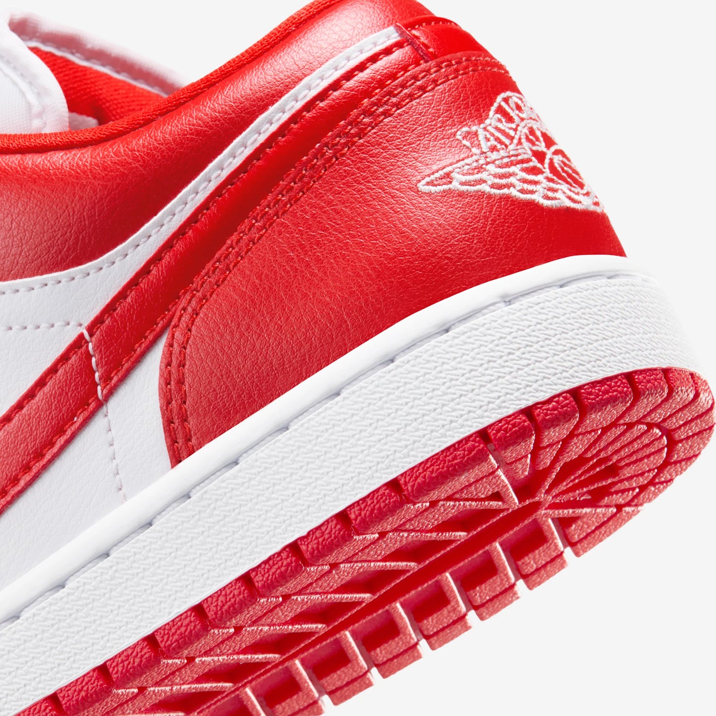 Jordan 1 Low White Chile Red (Women's)
