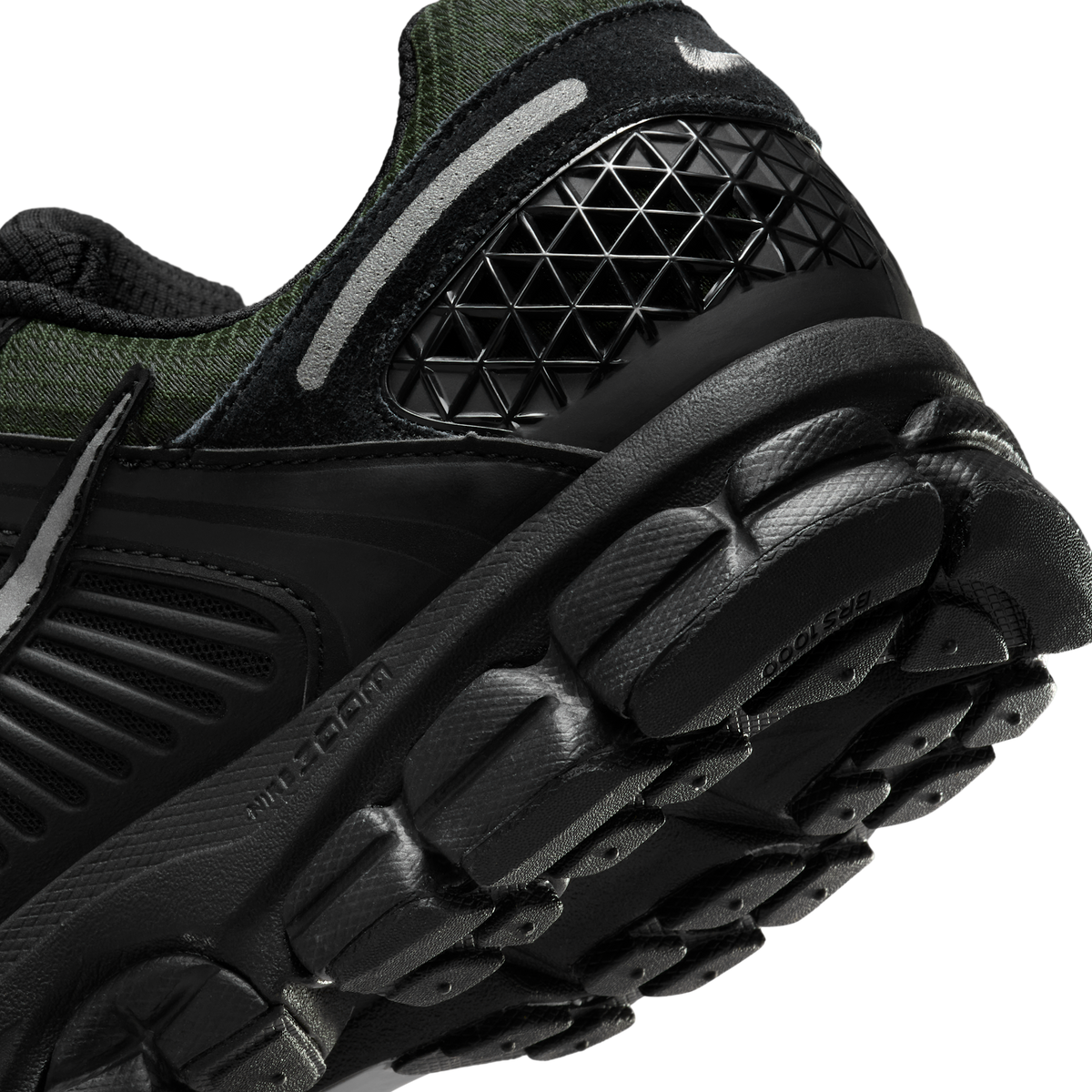 Nike Zoom Vomero 5 Black Sequoia