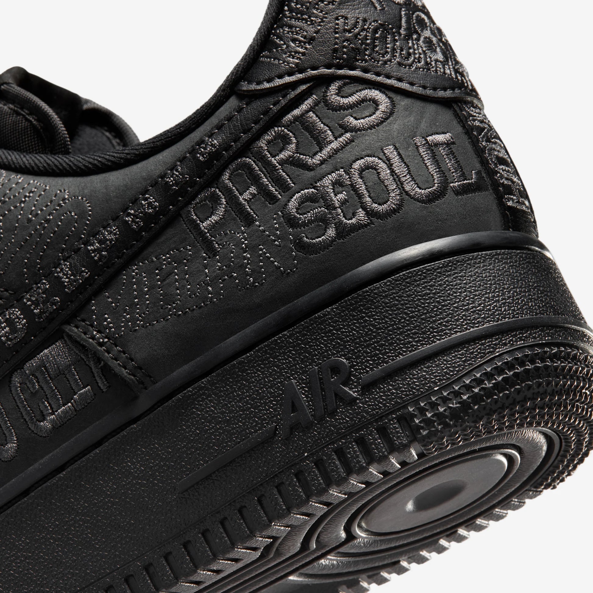 Nike Air Force 1 Low World Tour Black