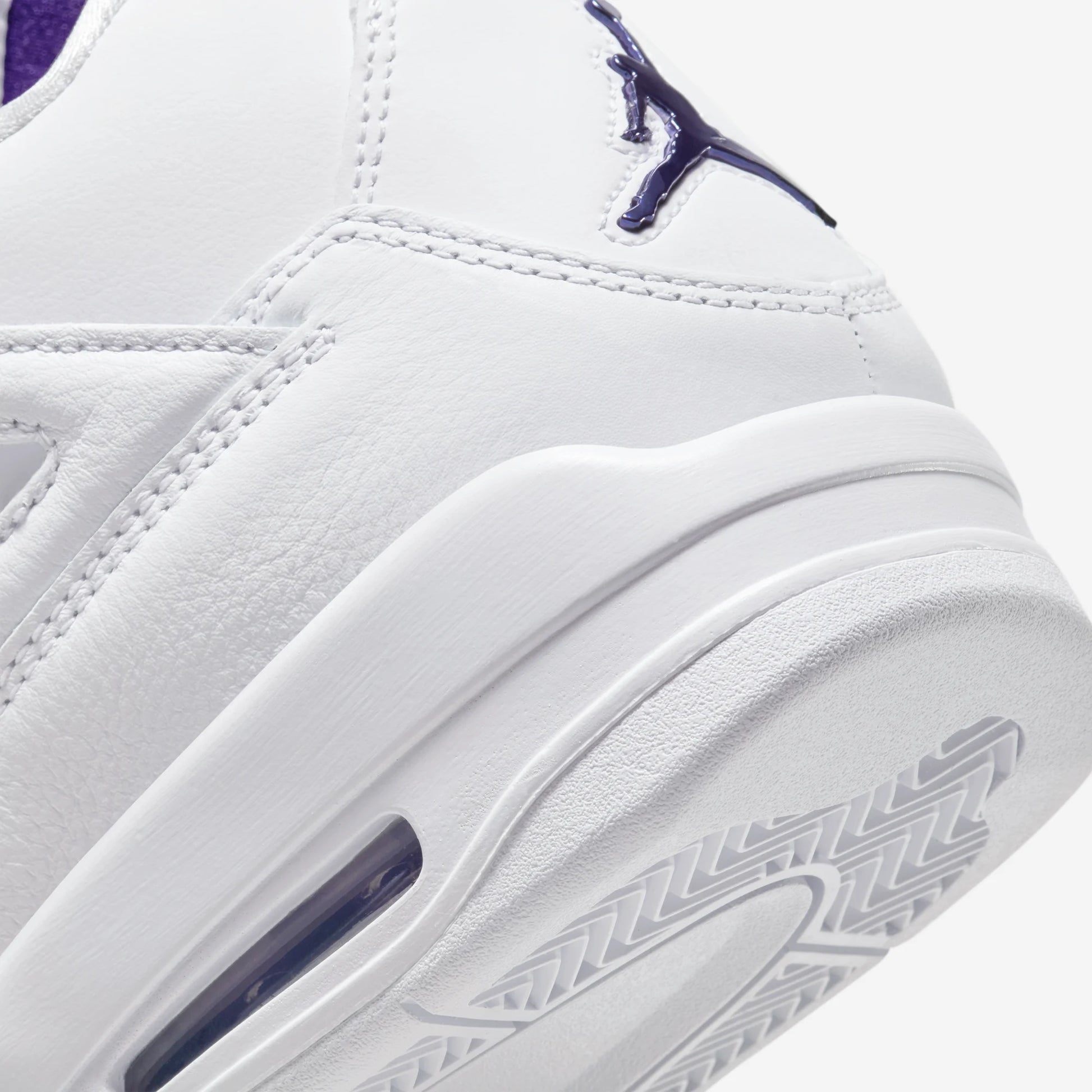 Jordan 4 Retro Metallic Purple