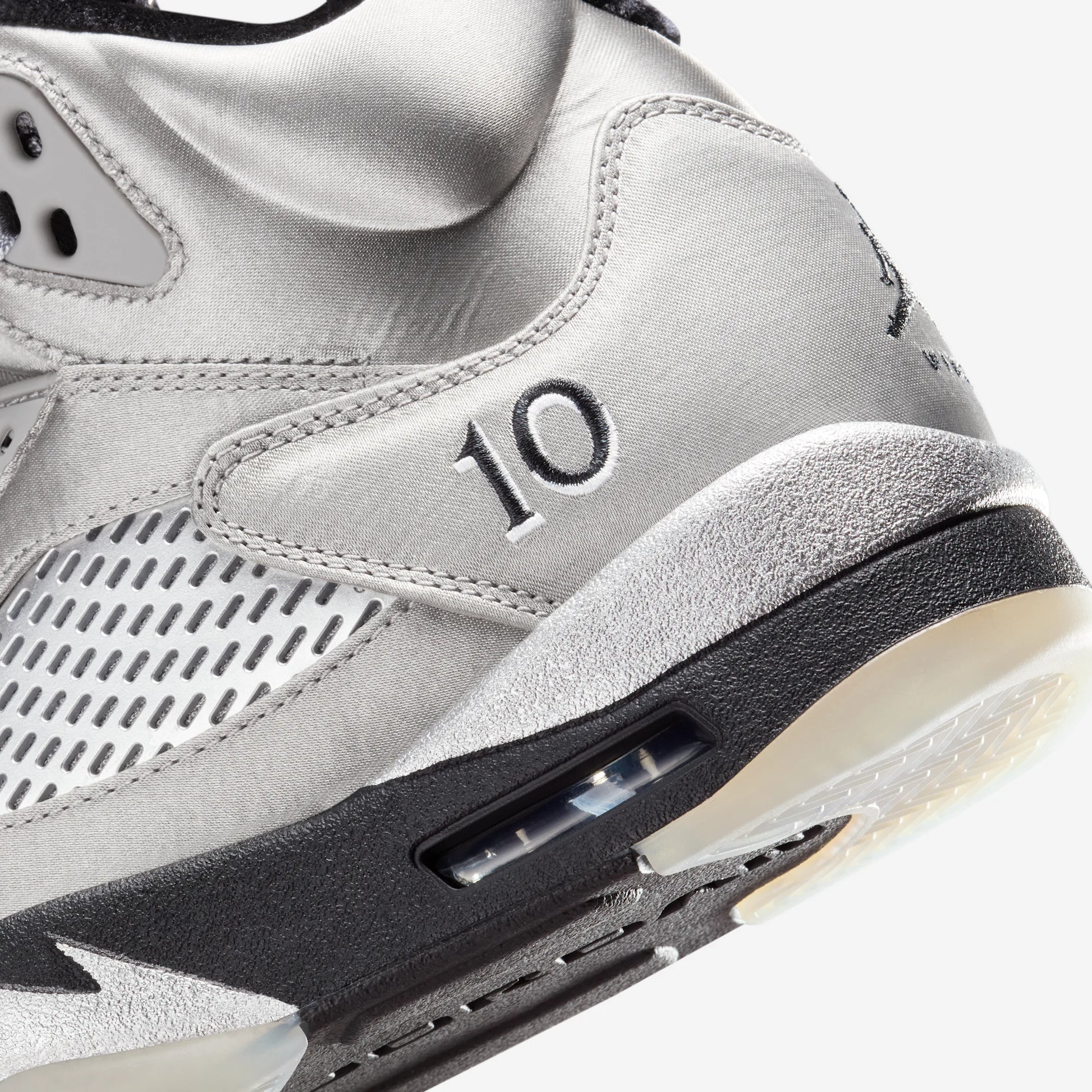 Jordan 5 Retro Wings (2025) (Women's)