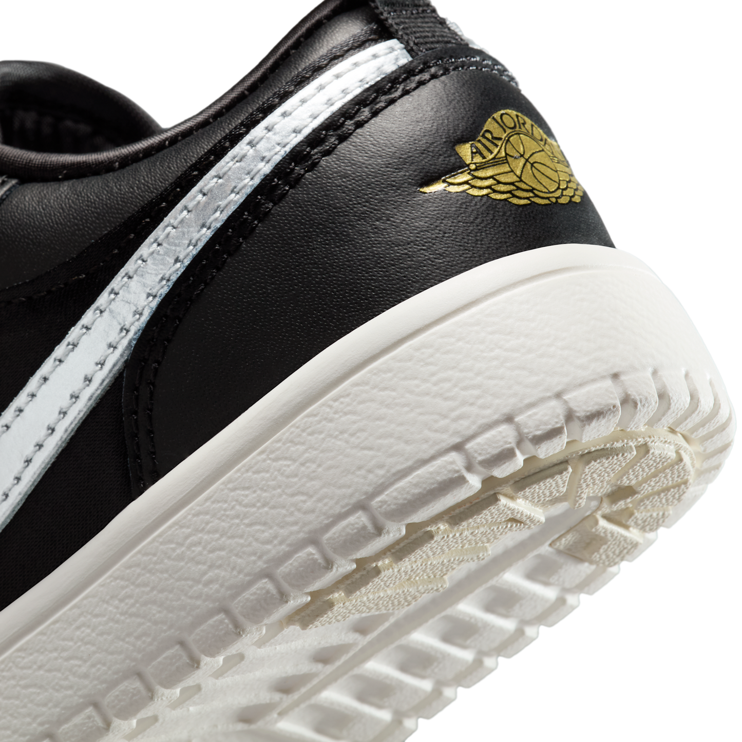 Jordan 1 Low Alt SE Black Silver Sail Gold (PS)
