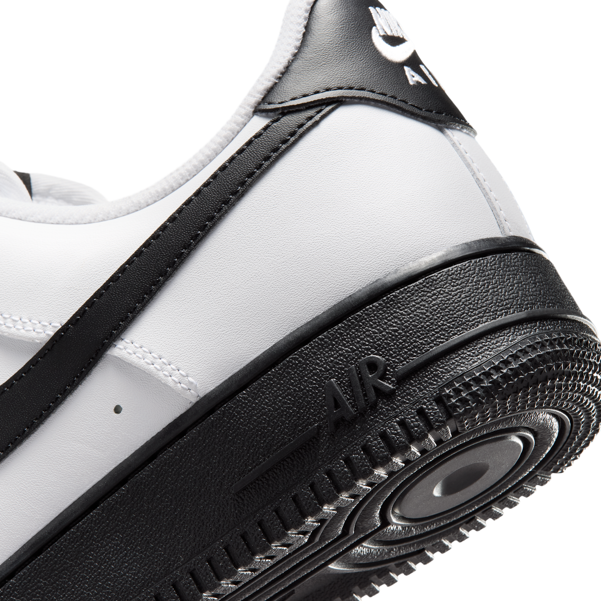Nike Air Force 1 Low '07 White Black (2026)