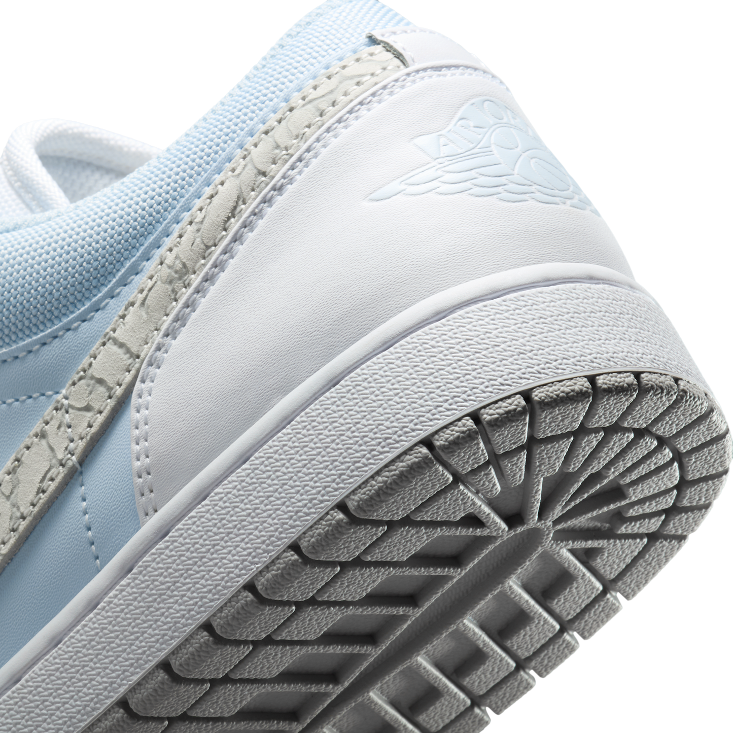 Jordan 1 Low SE Blue Tint Elephant Print