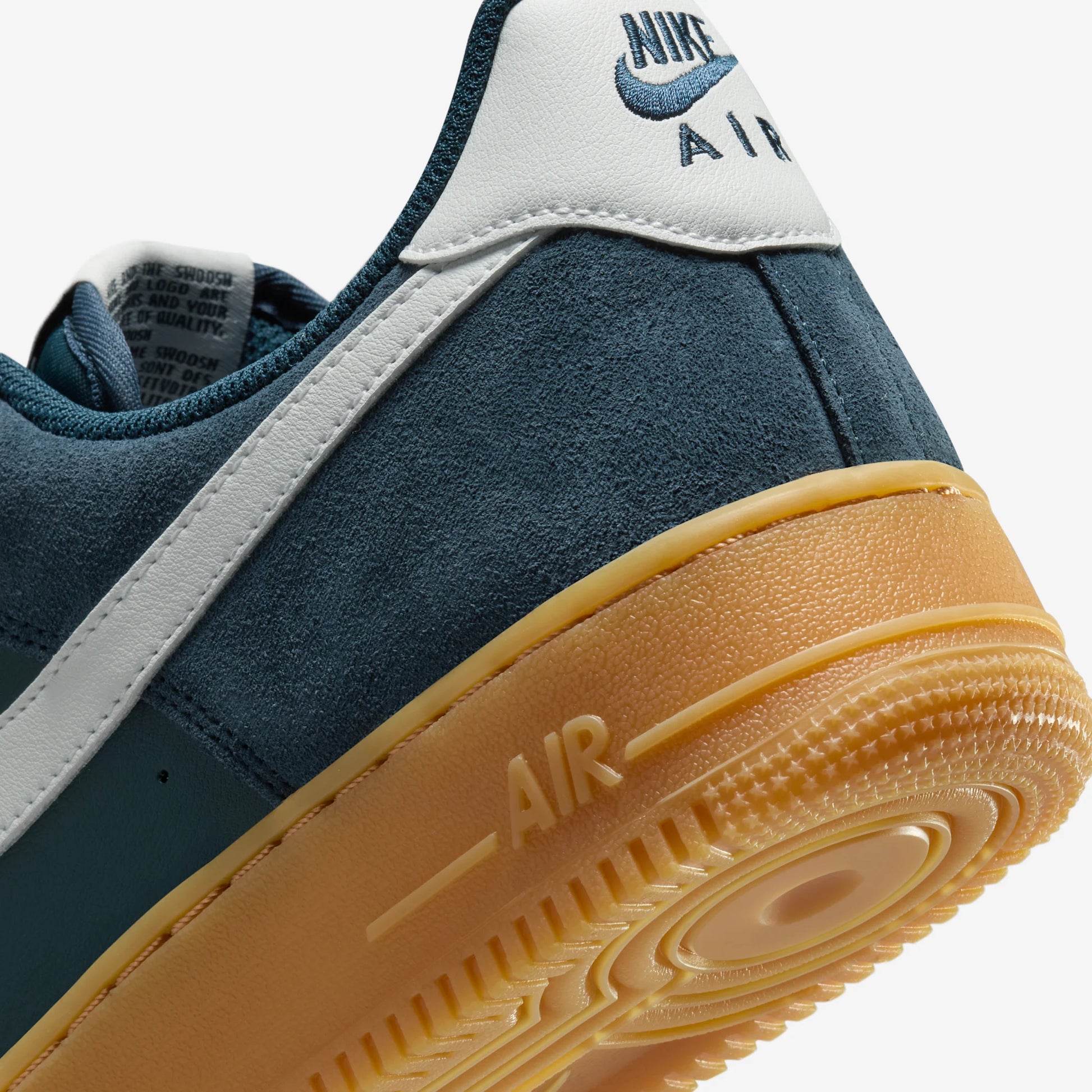 Nike Air Force 1 Low '07 LV8 Armory Navy Gum
