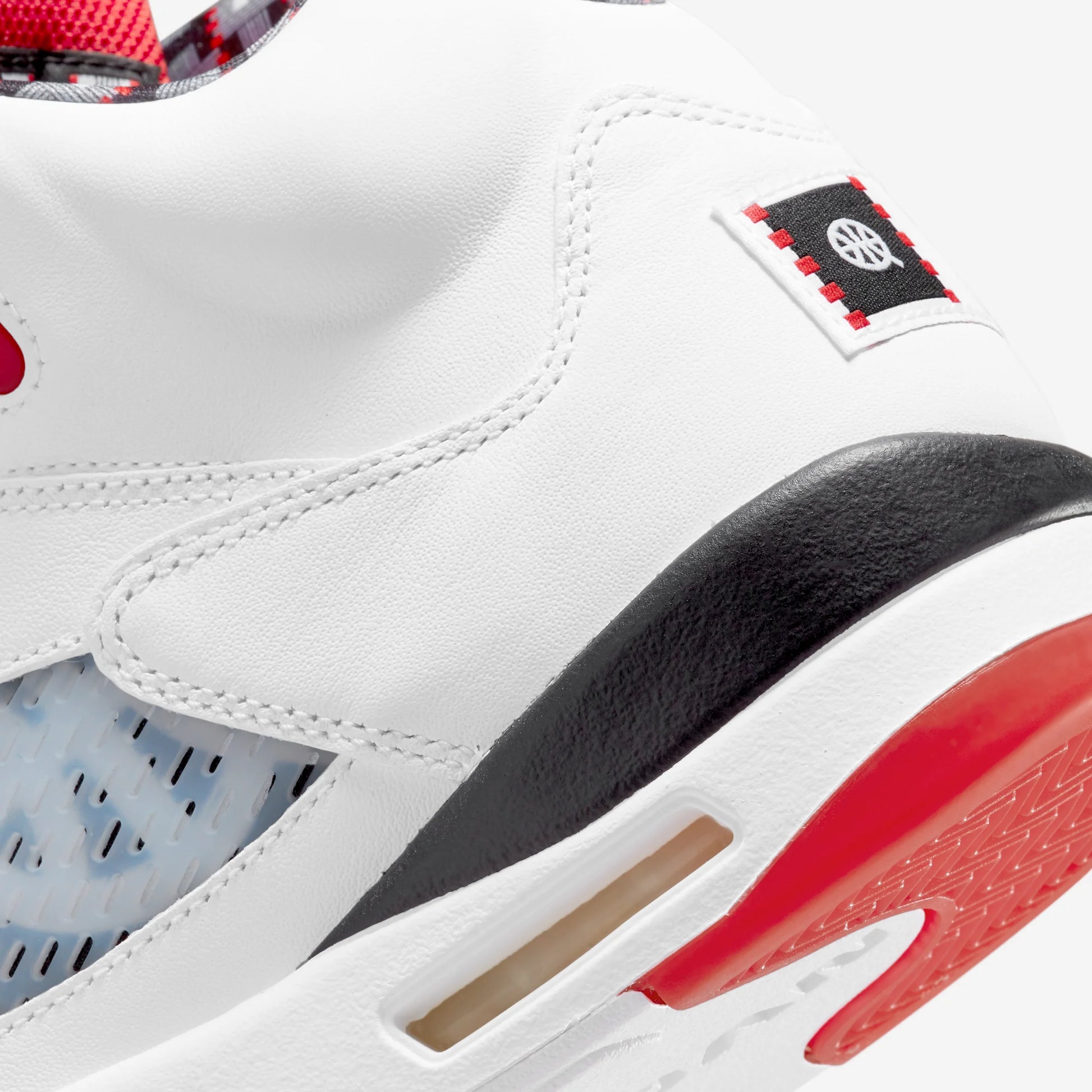 Jordan 5 Retro Quai 54 (2021)