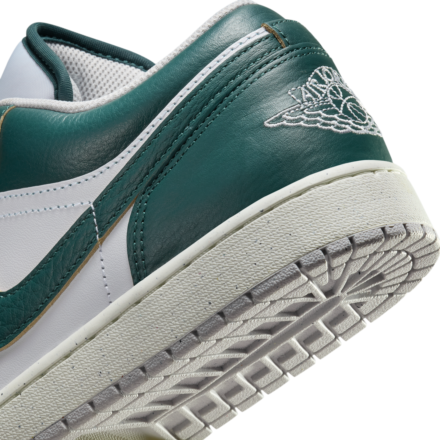 Jordan 1 Low SE Oxidized Green