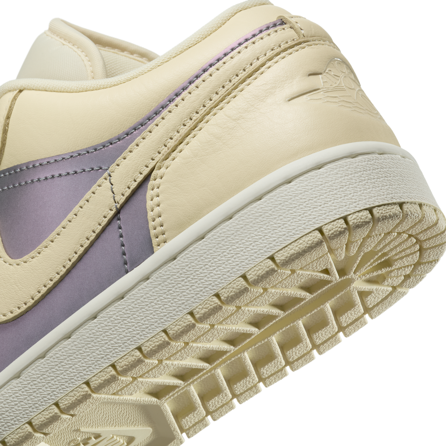 Jordan 1 Low SE Muslin Royal Tint (Women's)