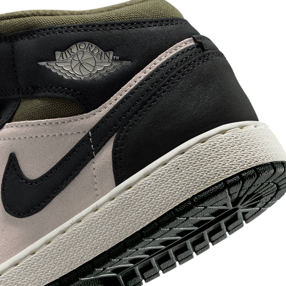 Jordan 1 Mid Off Noir Medium Olive (GS)