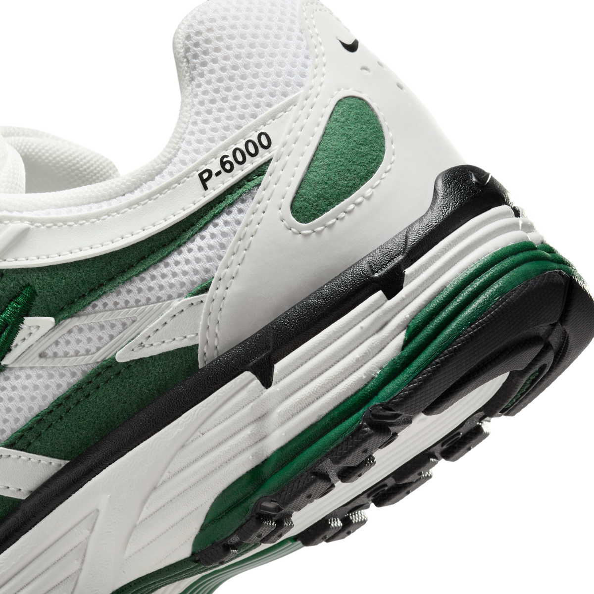 Nike P-6000 Fir (Women's)