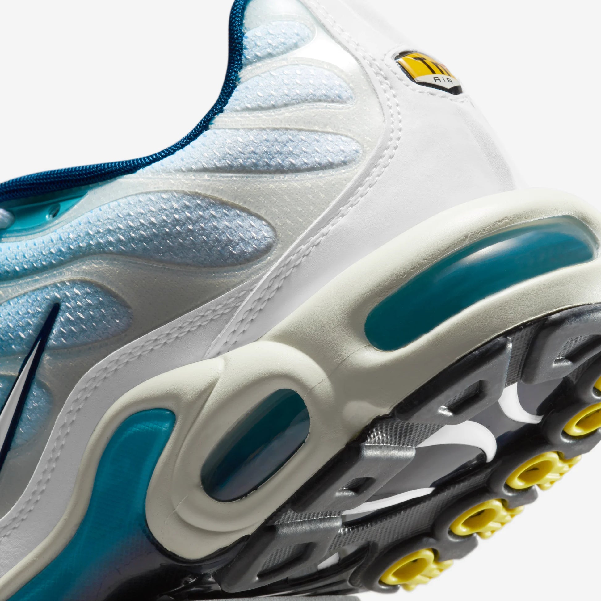 Nike Air Max Plus Psychic Blue White