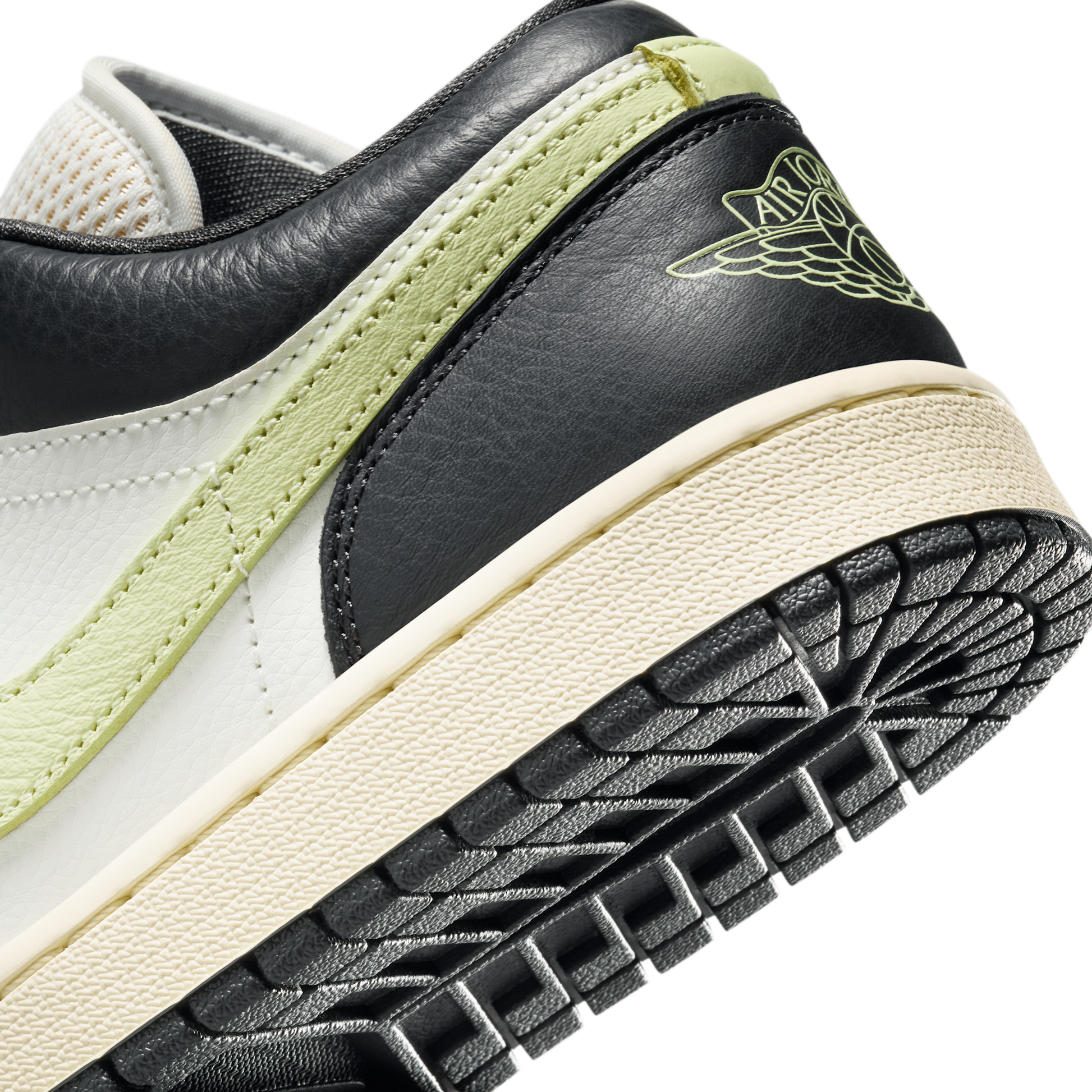 Jordan 1 Low SE Fall League (Women's)