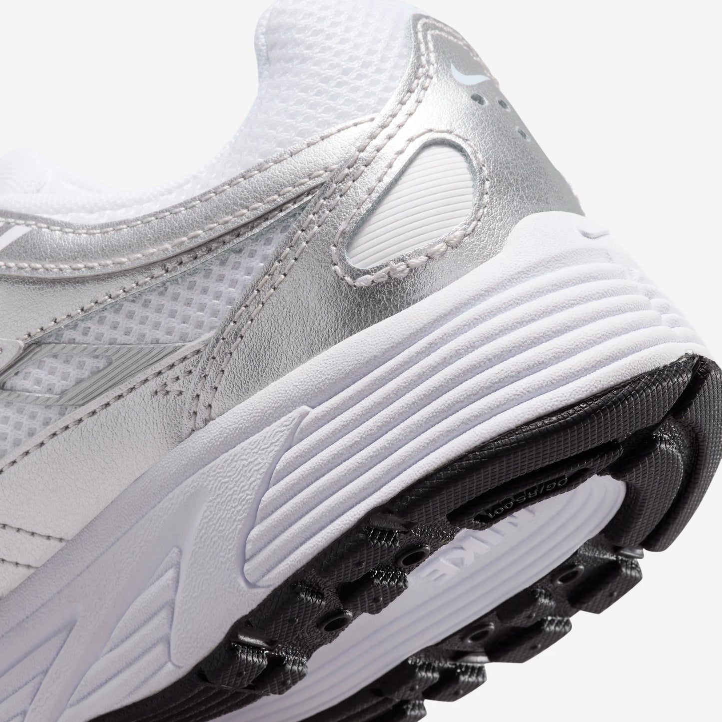 Nike P-6000 White Metallic Silver (GS)