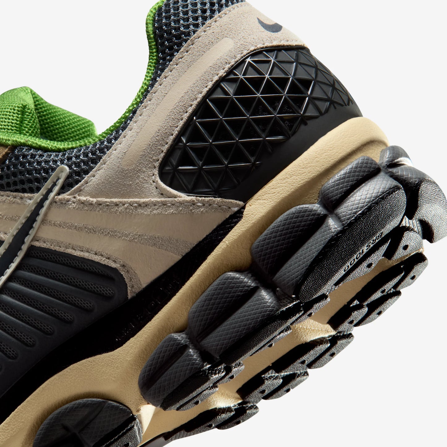 Nike Zoom Vomero 5 Pale Ivory Chlorophyll
