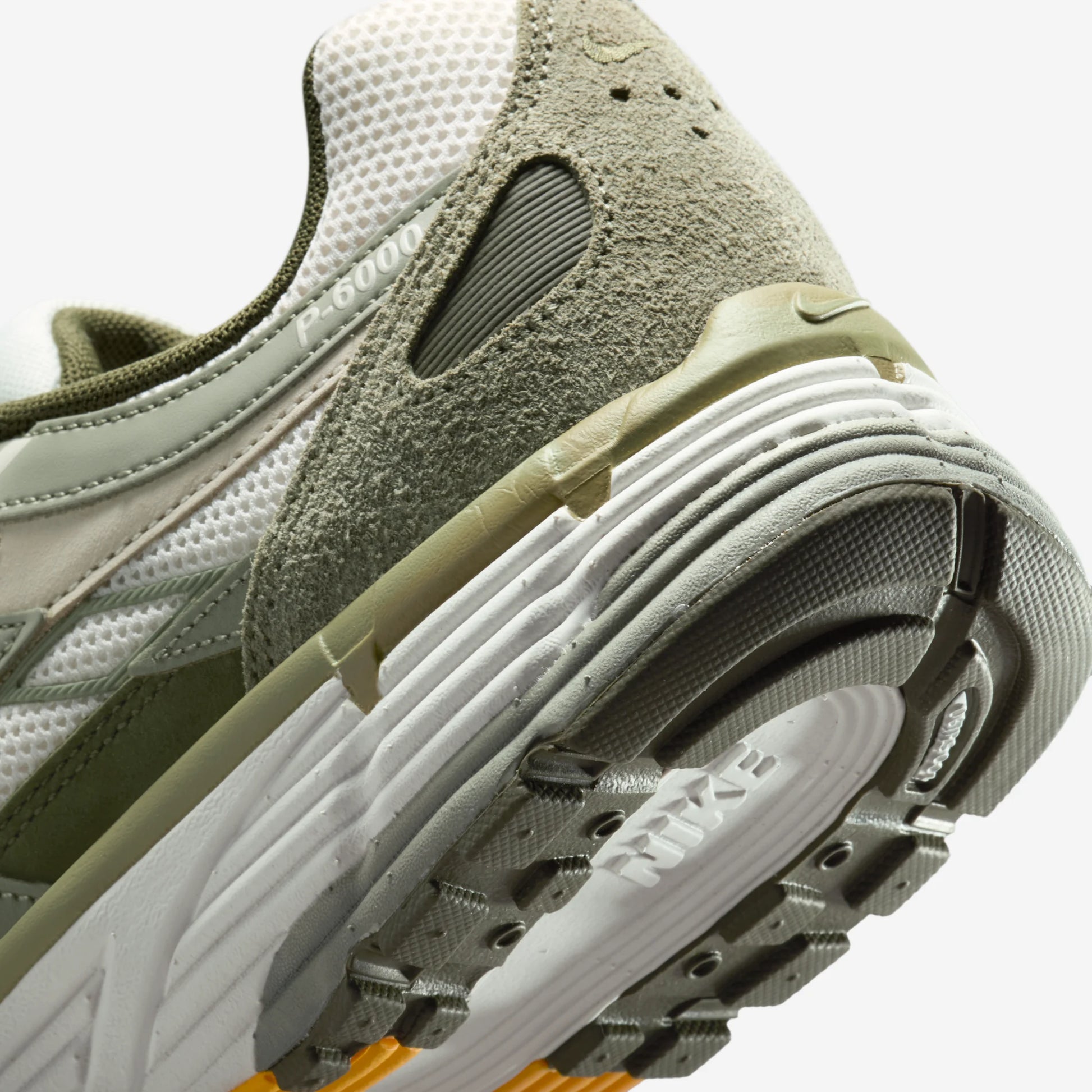 Nike P-6000 Light Army Cargo Khaki