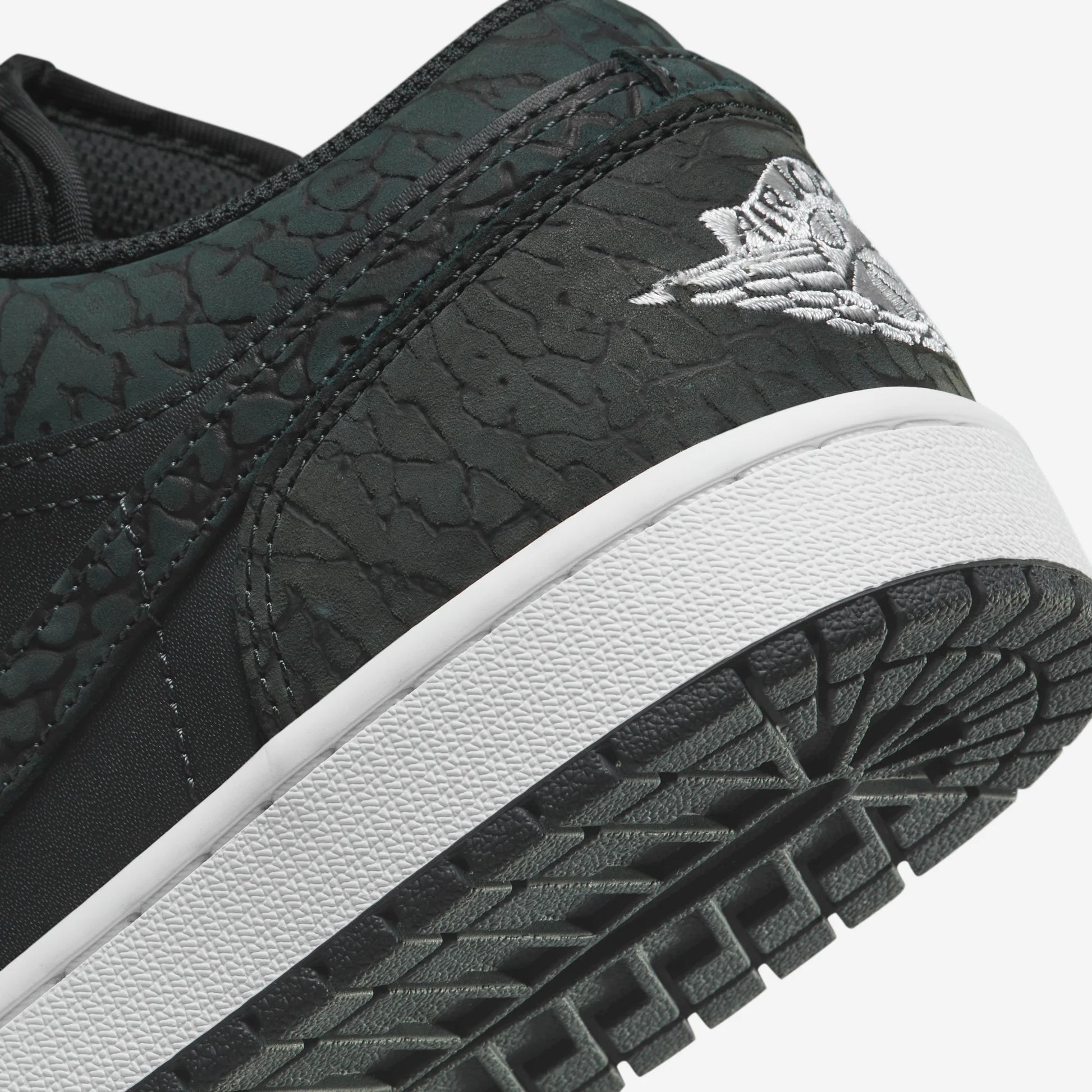 Jordan 1 Low SE Black Elephant