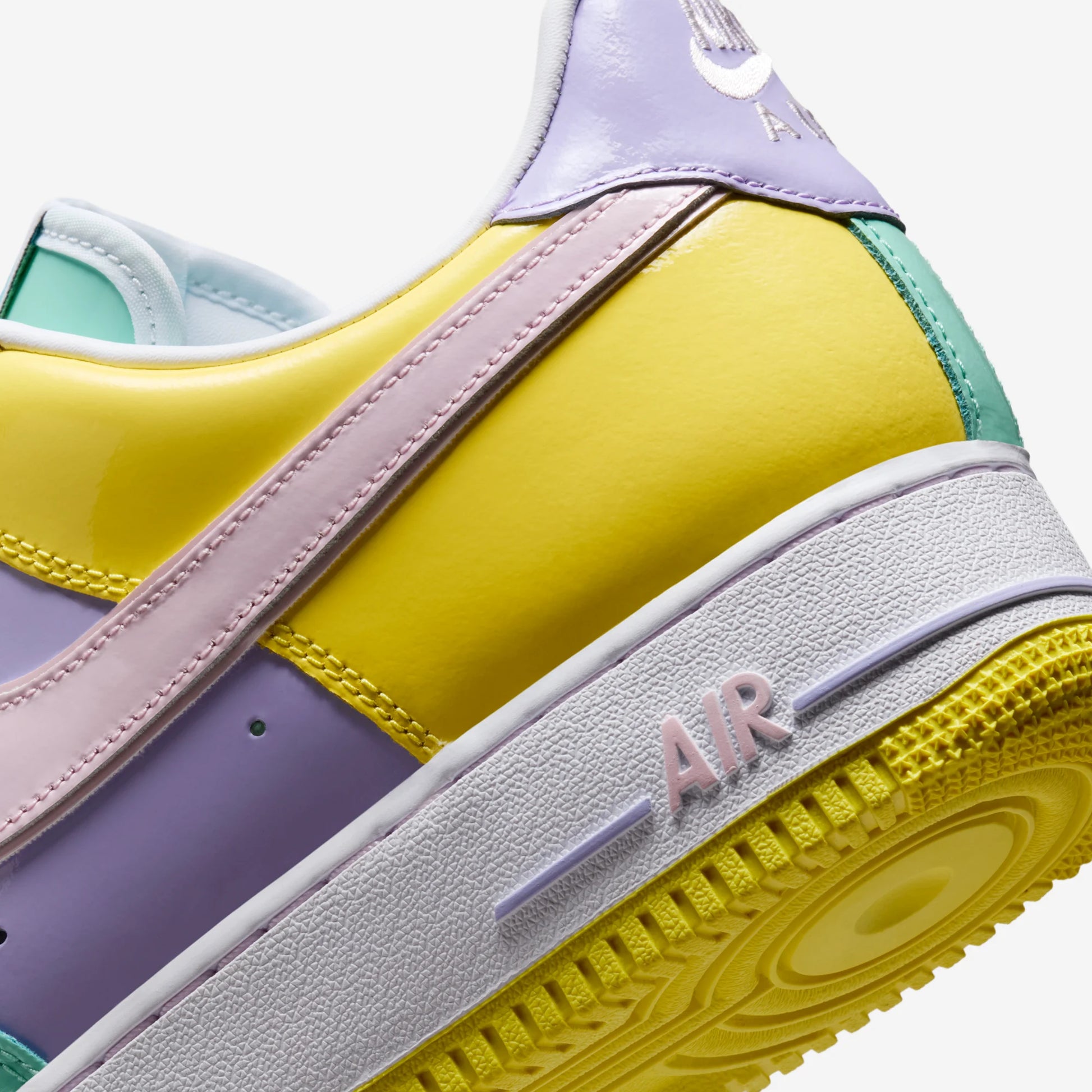 Nike Air Force 1 Low Easter (2026)