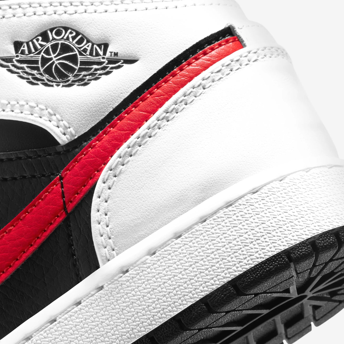 Jordan 1 Mid White Black Chile Red (GS)