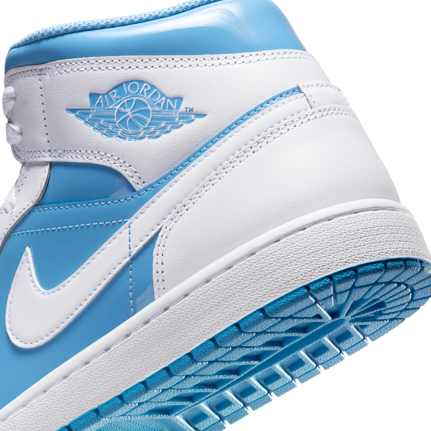 Jordan 1 Mid Legend Blue
